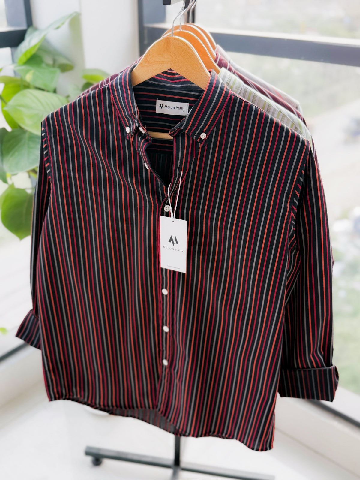Gentle stripe shirt - Urban Neon