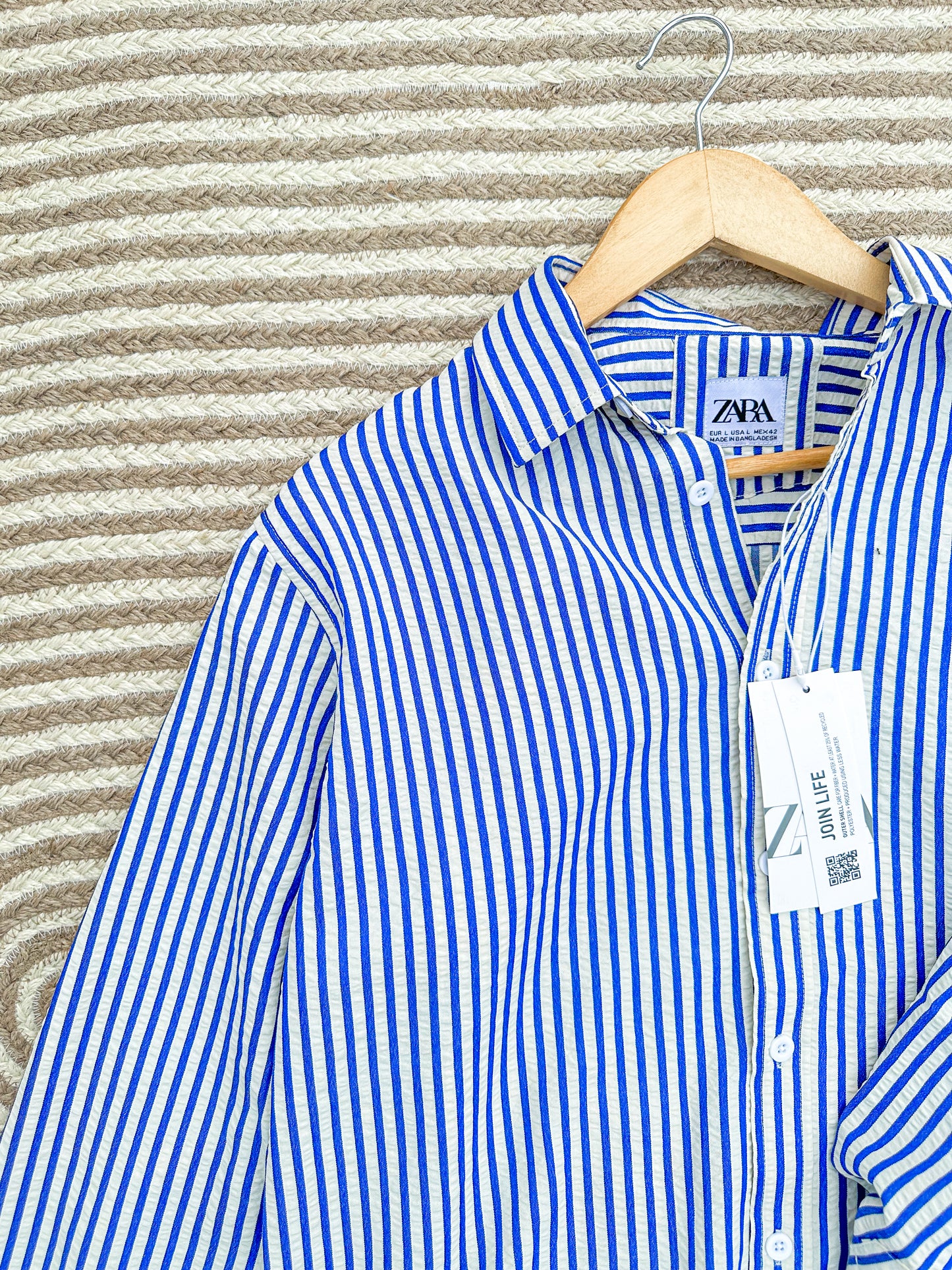 Minimal shirt - Oceanic Blue and White