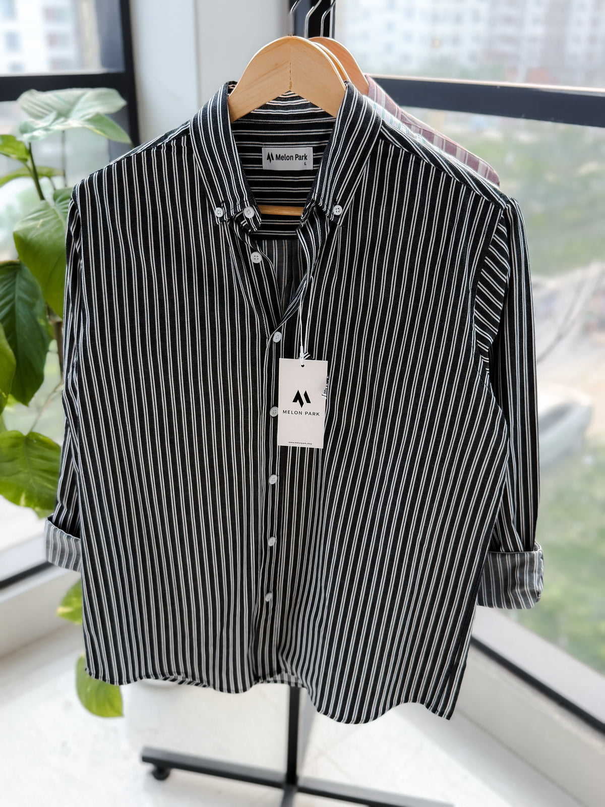 Gentle stripe shirt - Monochrome stripe