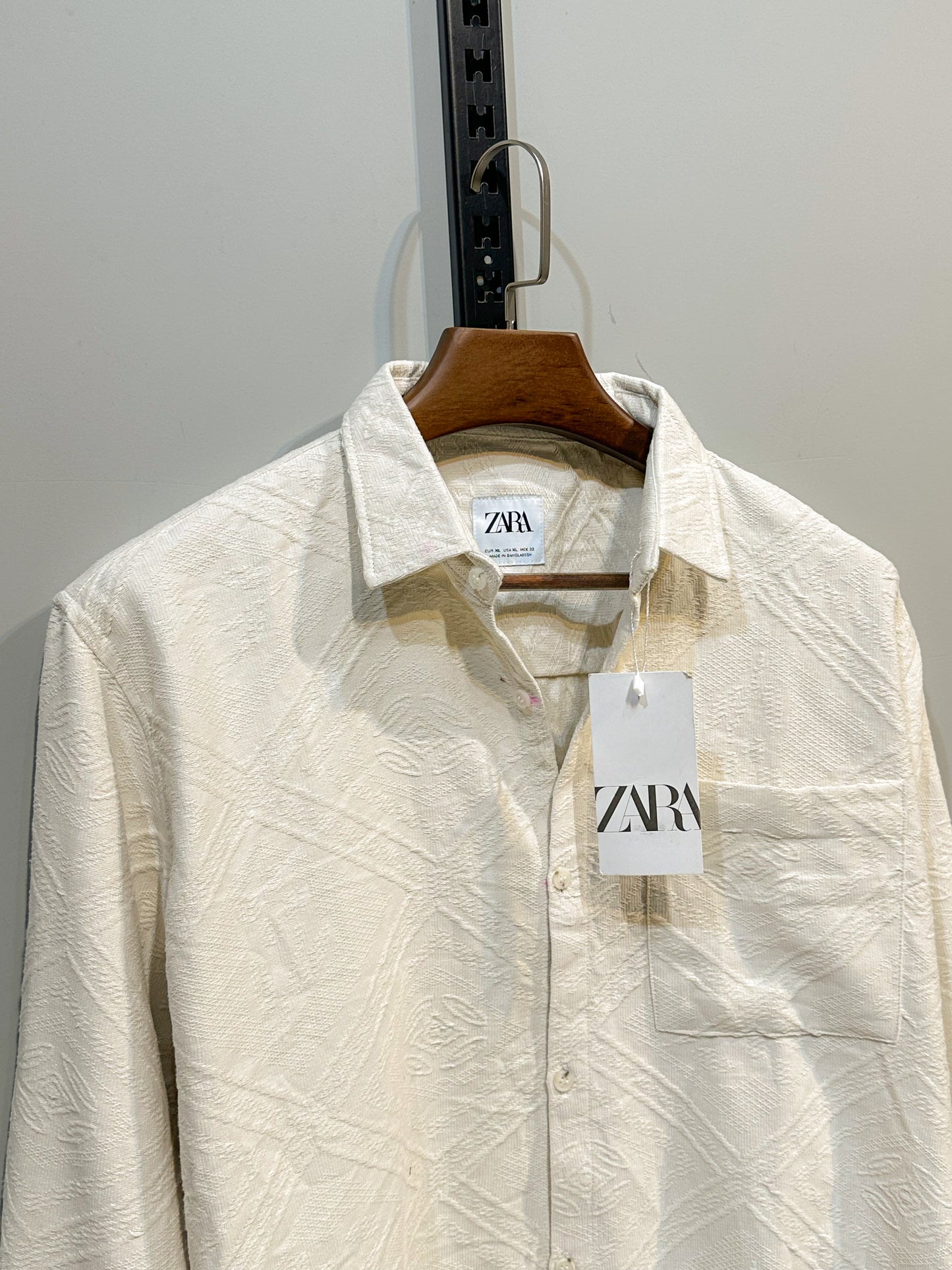 Rich Full Sleeve - Pearl ivory texture