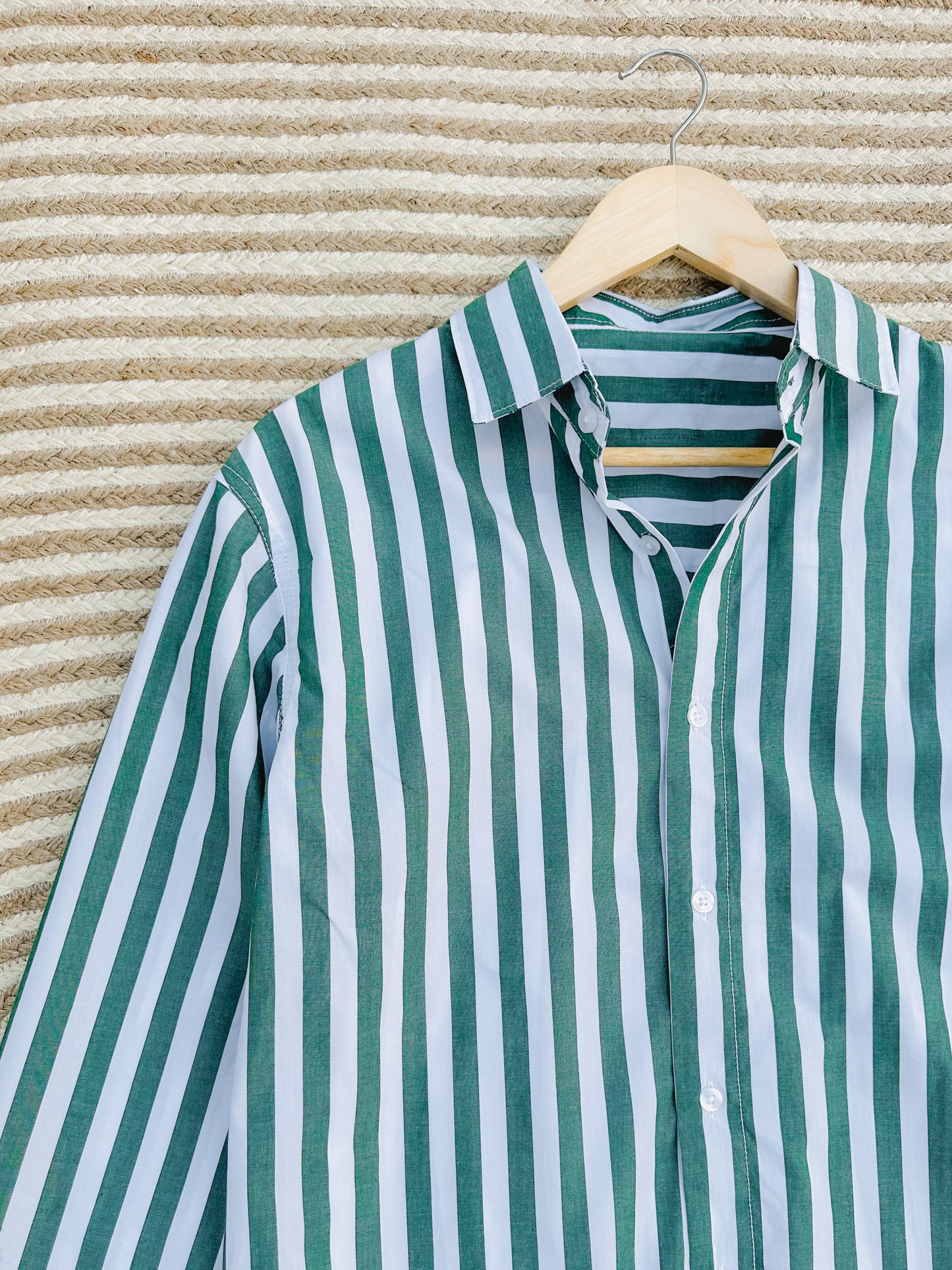 Gentle stripe shirt - Green With white