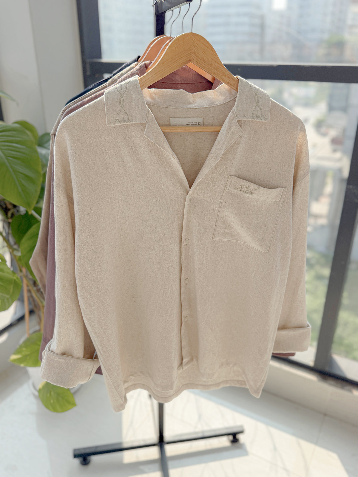 Embroidery Boxy Drop-shoulder shirt - Off White