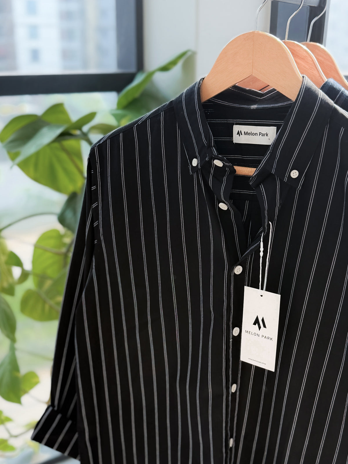 Gentle stripe shirt - Black stripe
