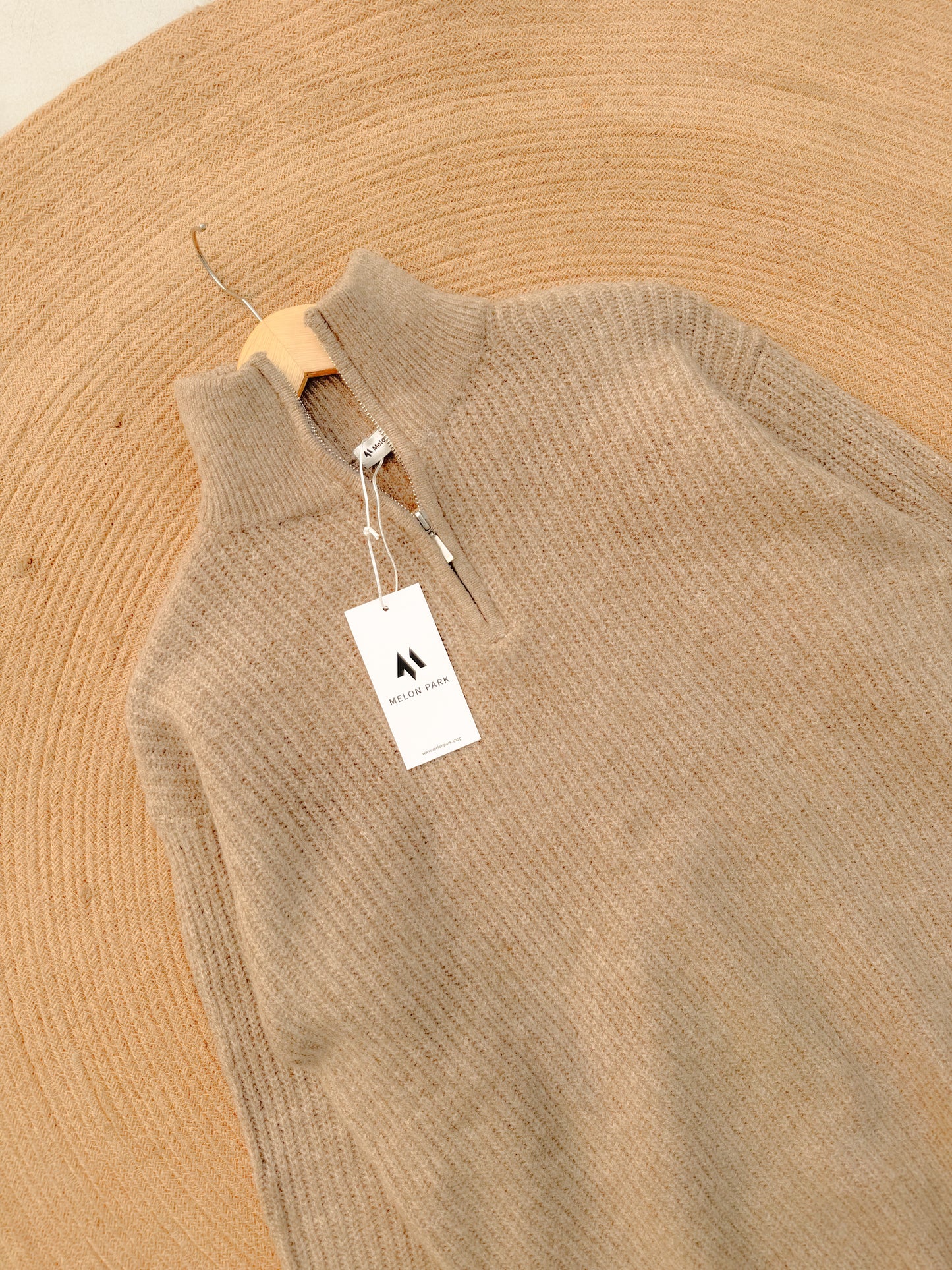 Classic Knitted Sweater - Vintage Mocha