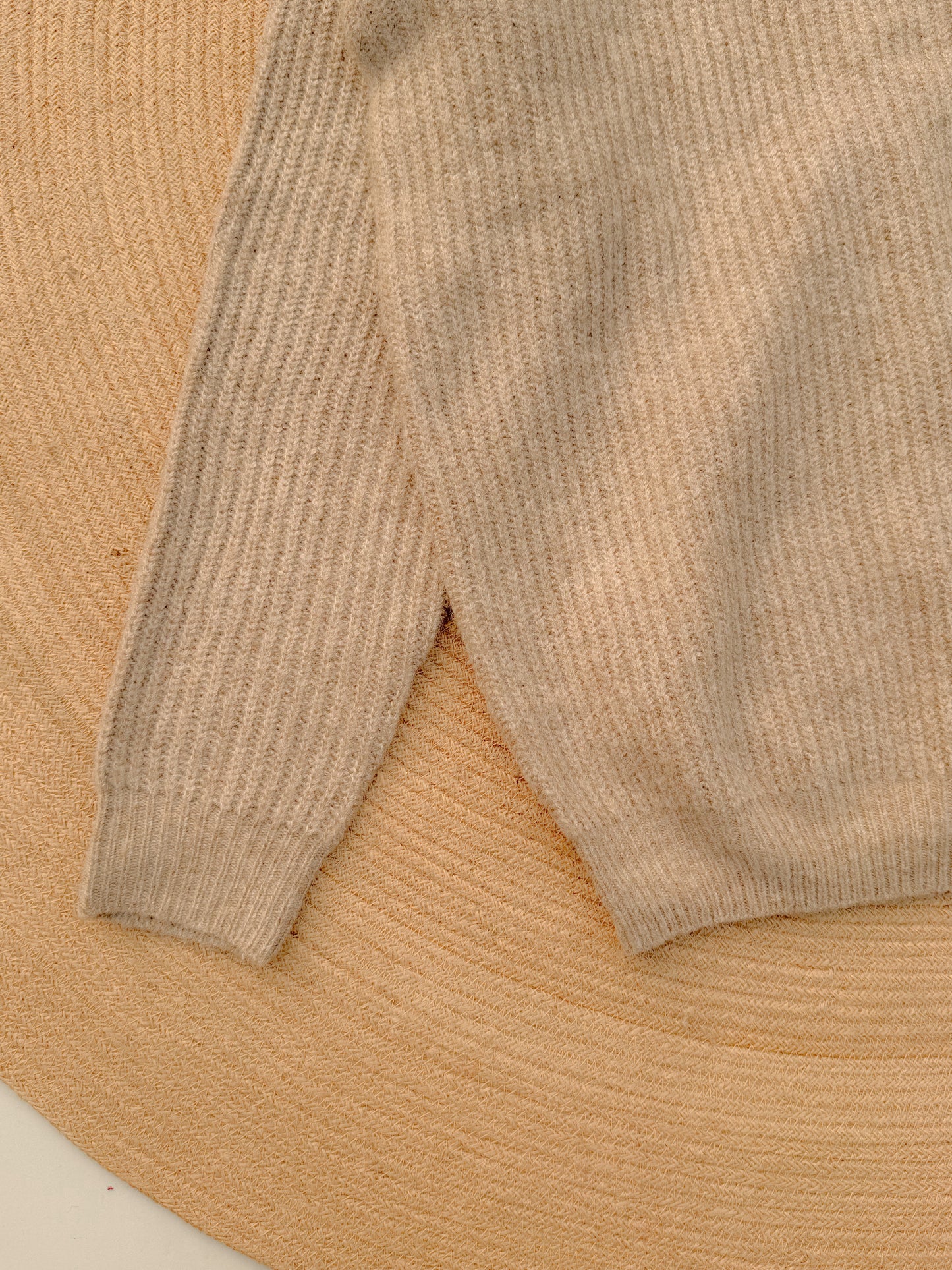 Classic Knitted Sweater - Vintage Mocha