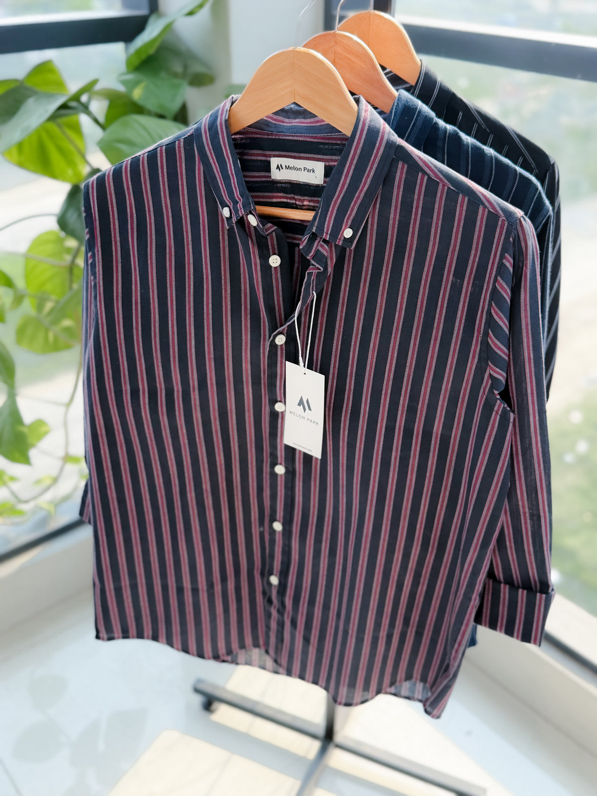 Gentle stripe shirt - Gothic Cherry