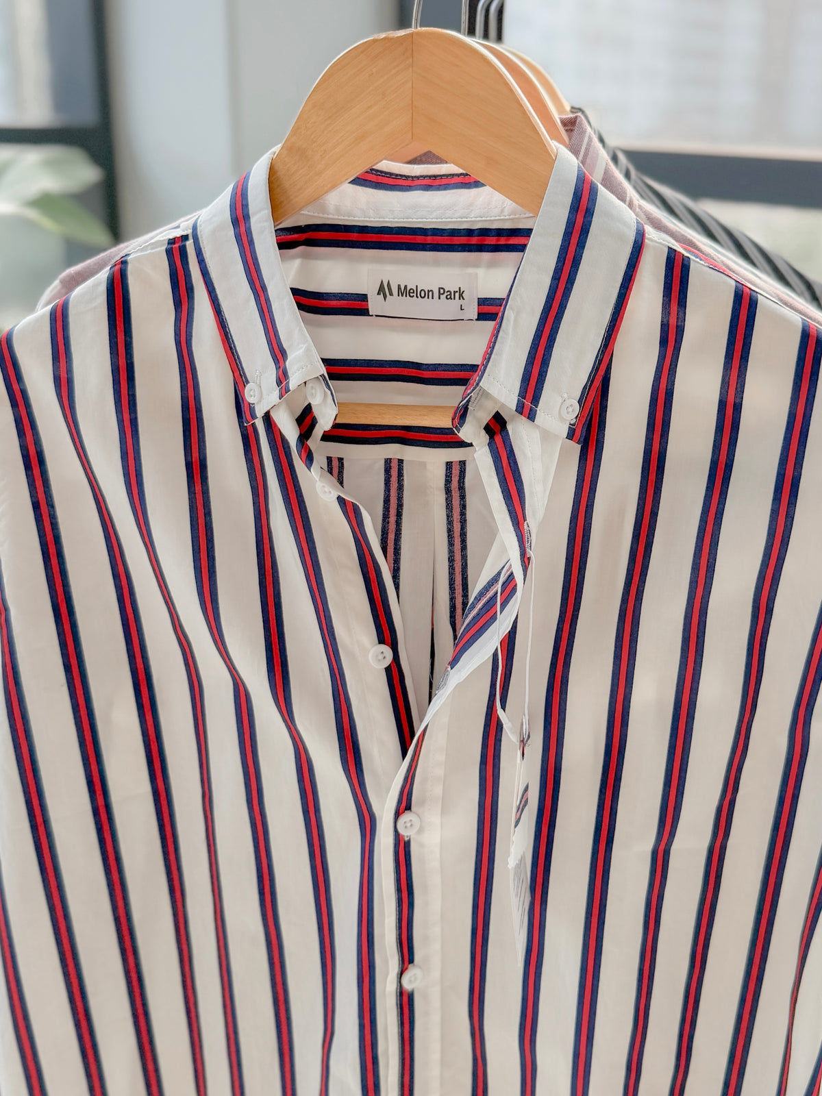 Gentle stripe shirt - White & Navy Ruby