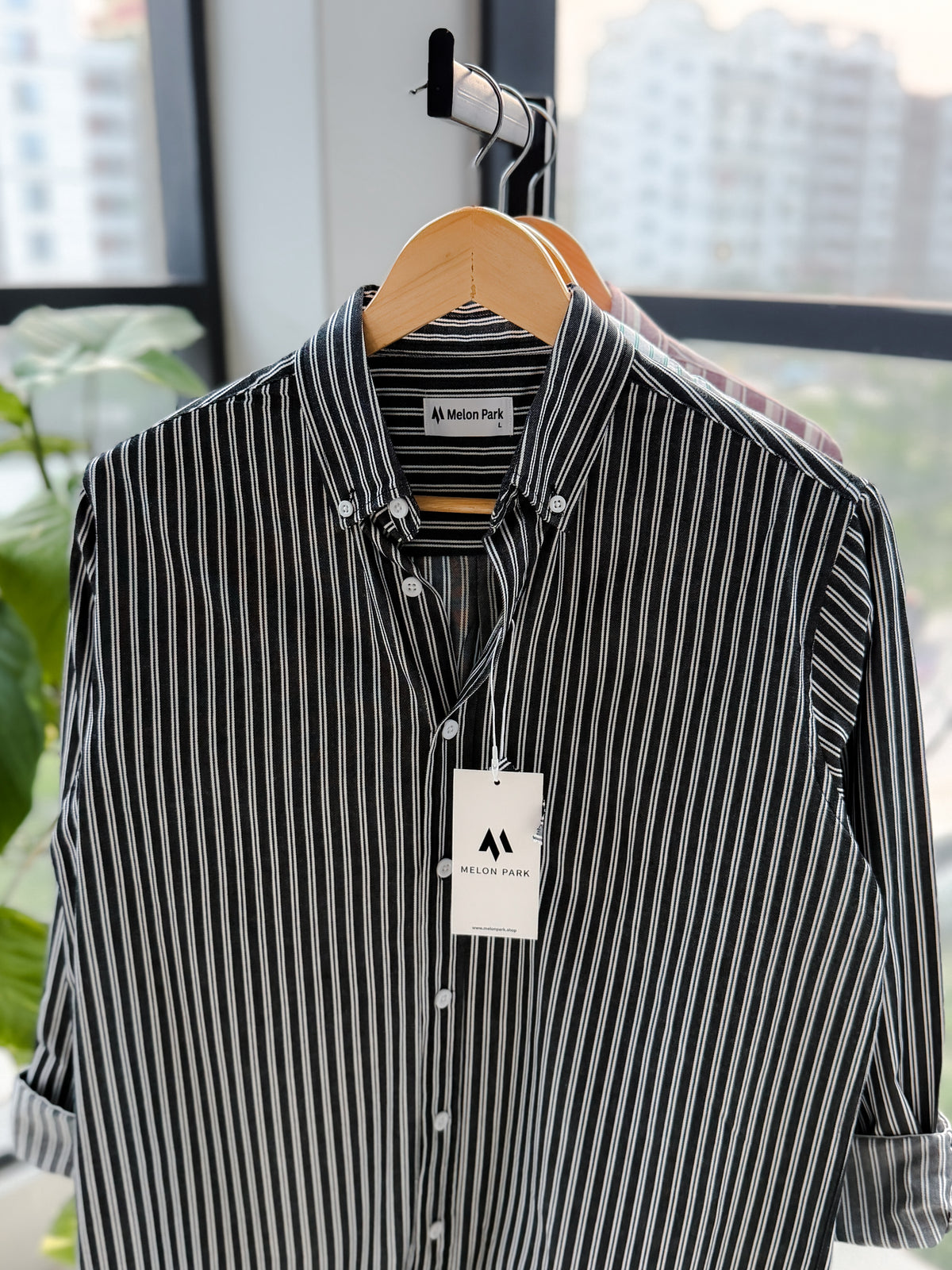 Gentle stripe shirt - Monochrome stripe