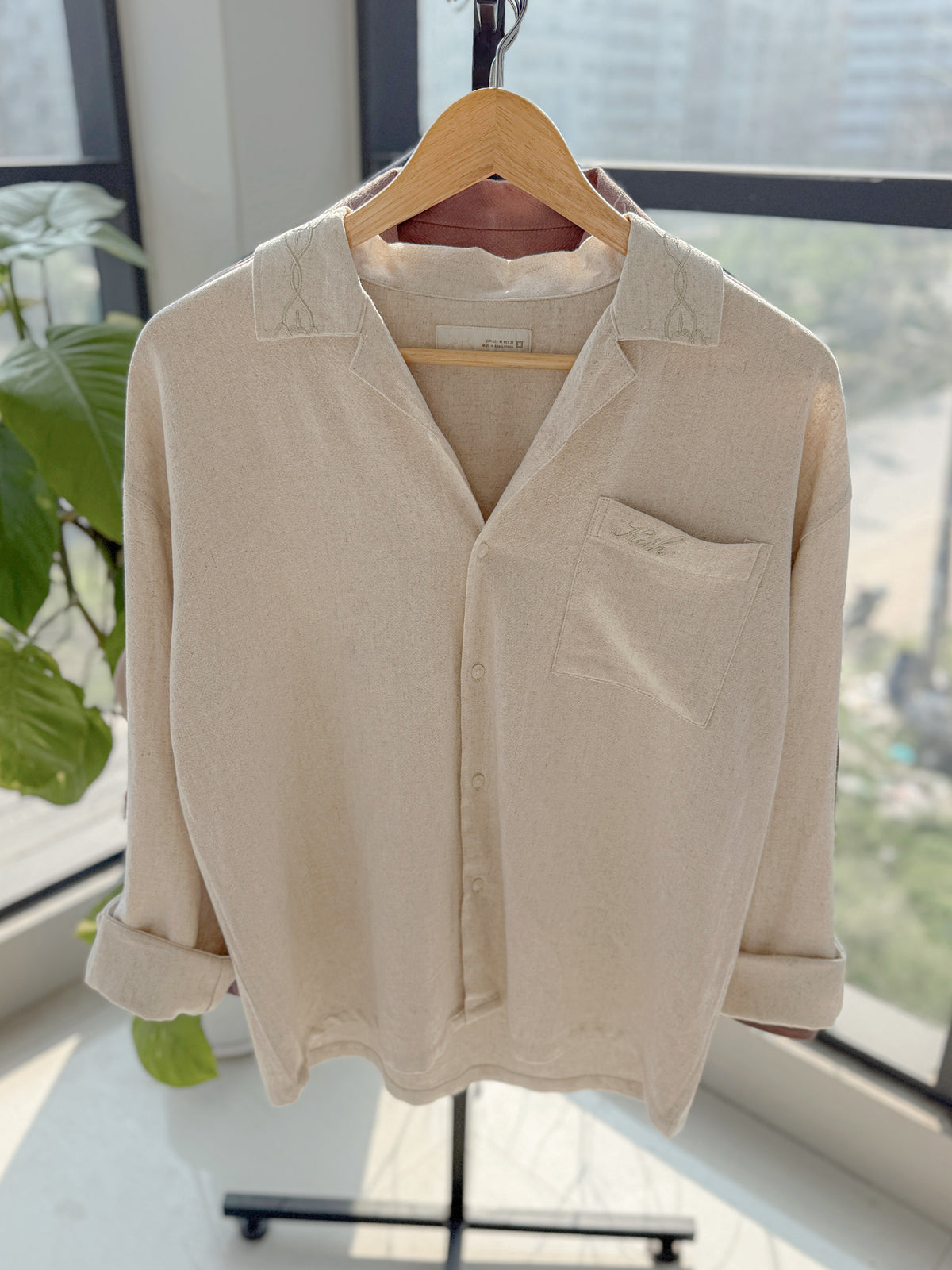 Embroidery Boxy Drop-shoulder shirt - Off White