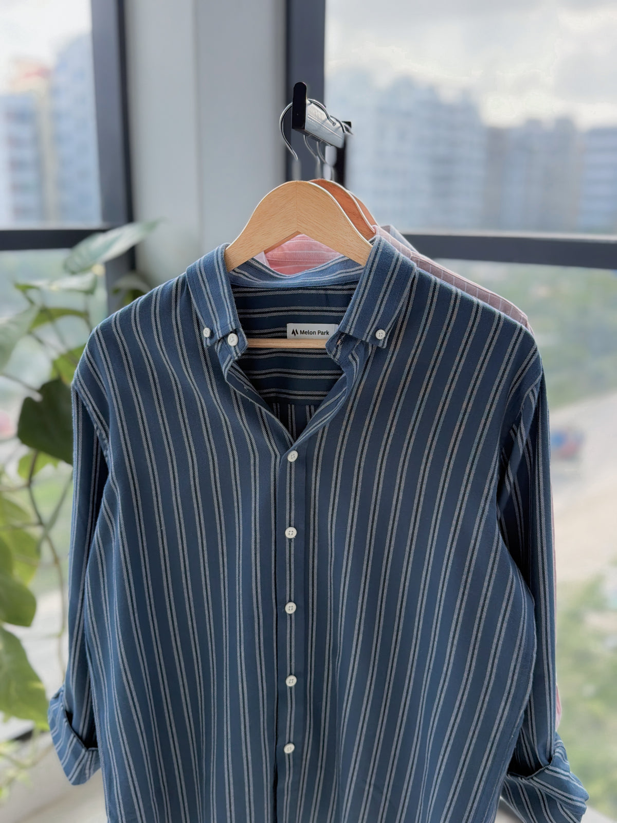 Gentle stripe shirt - Coastal Navy