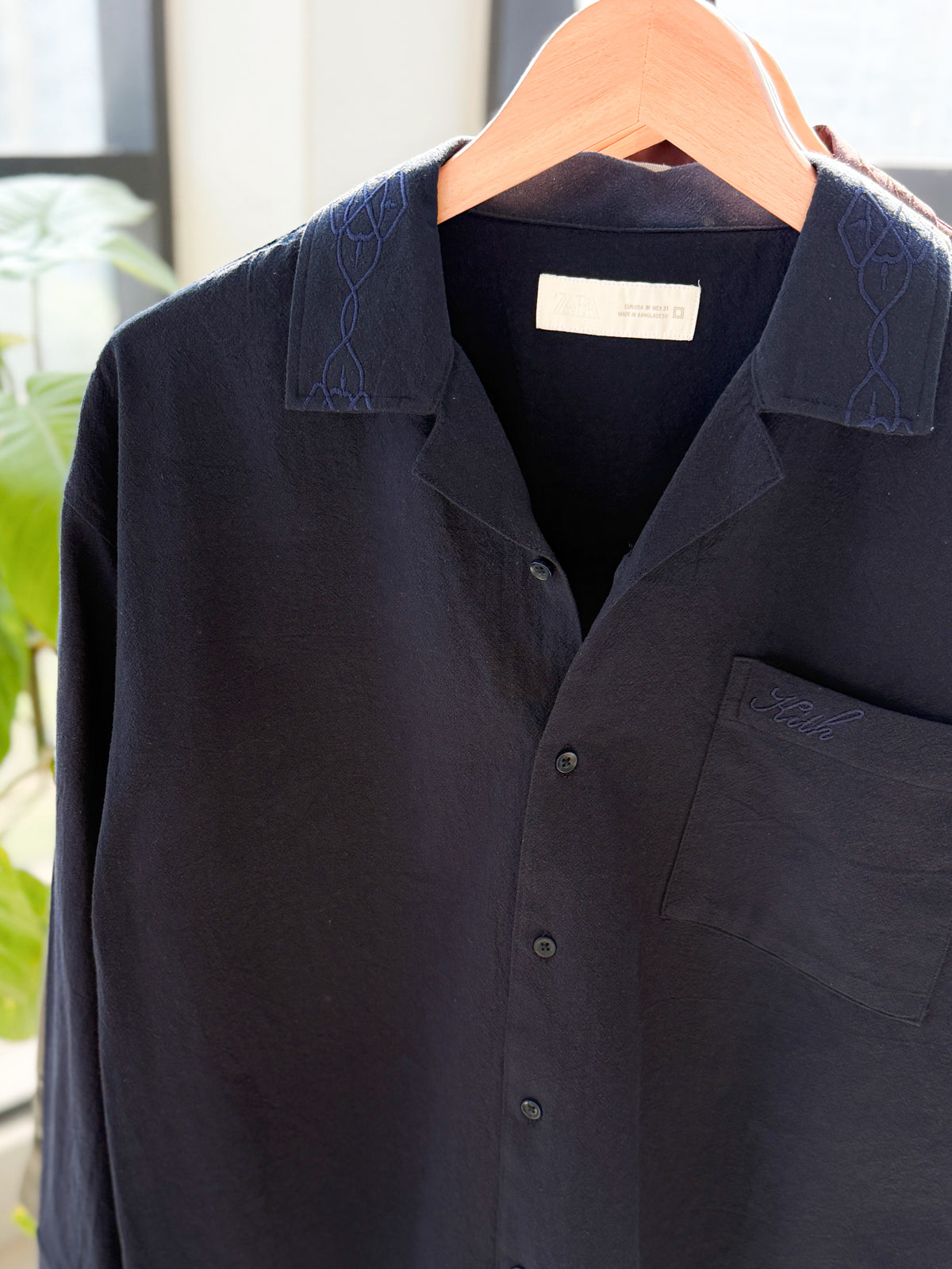 Embroidery Boxy Drop-shoulder shirt - Navy Blue