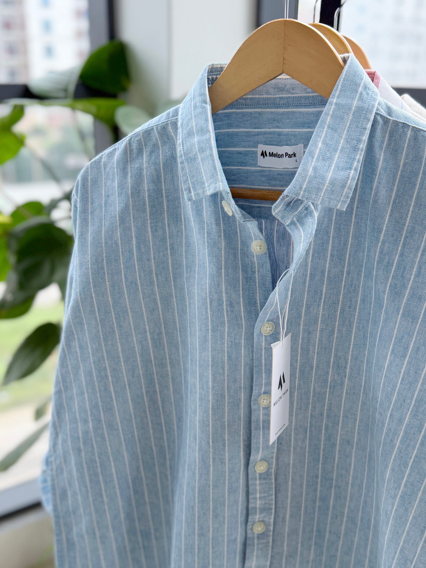 Gentle stripe Drop-shoulder shirt - Seaside stripe