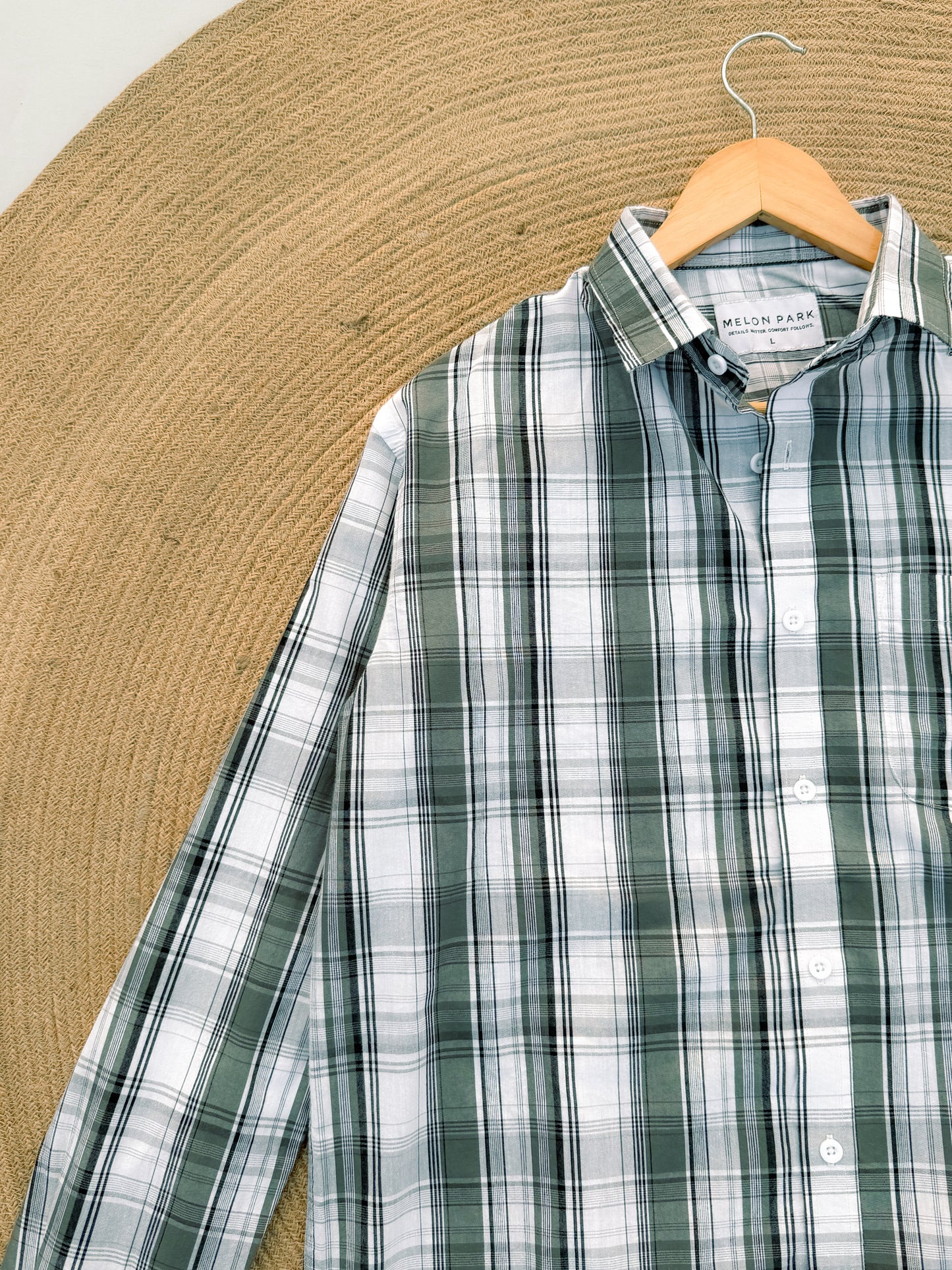 Gentle Cheque shirt - Olive Crest