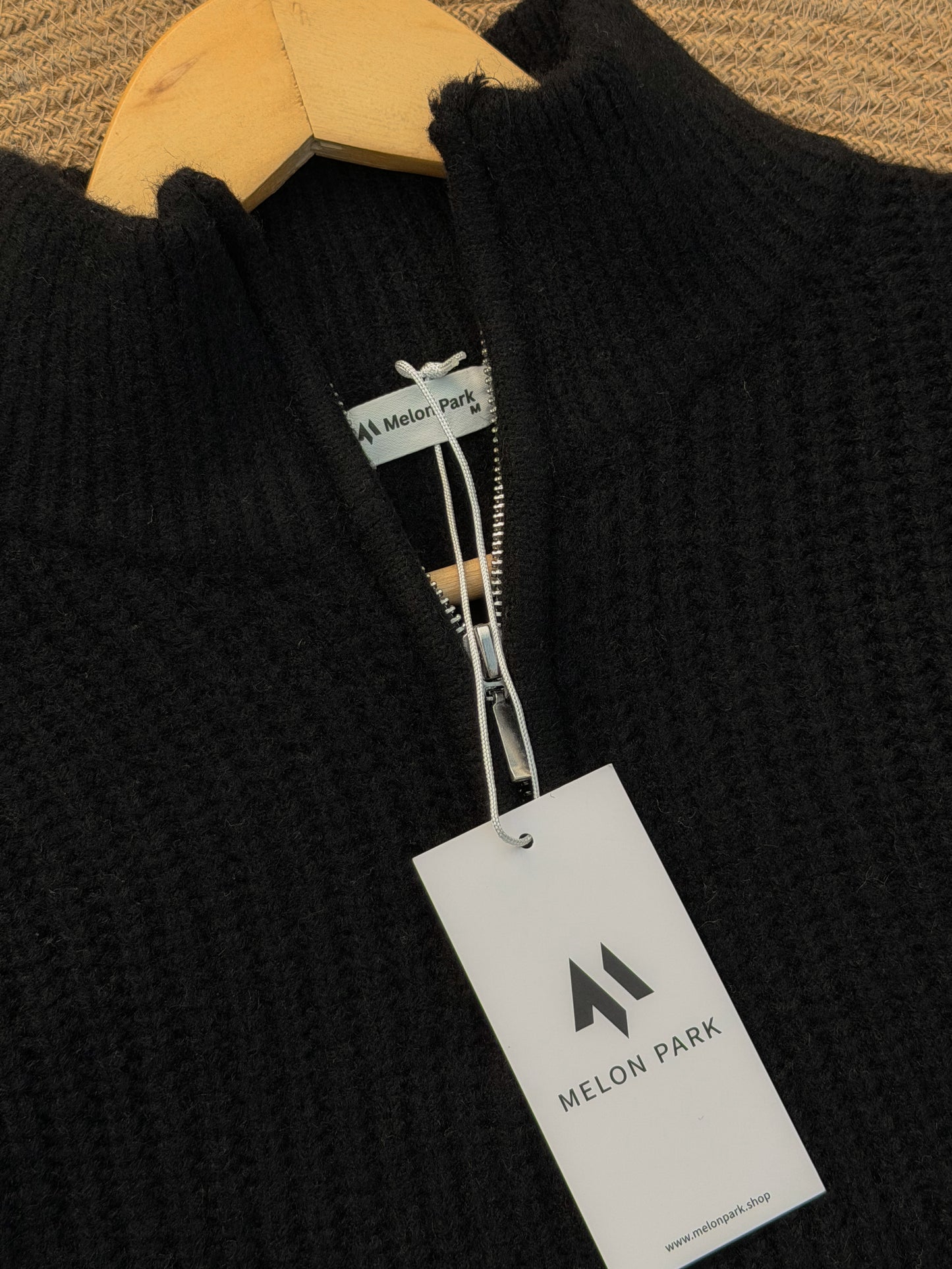 Classic Knitted Sweater - Black