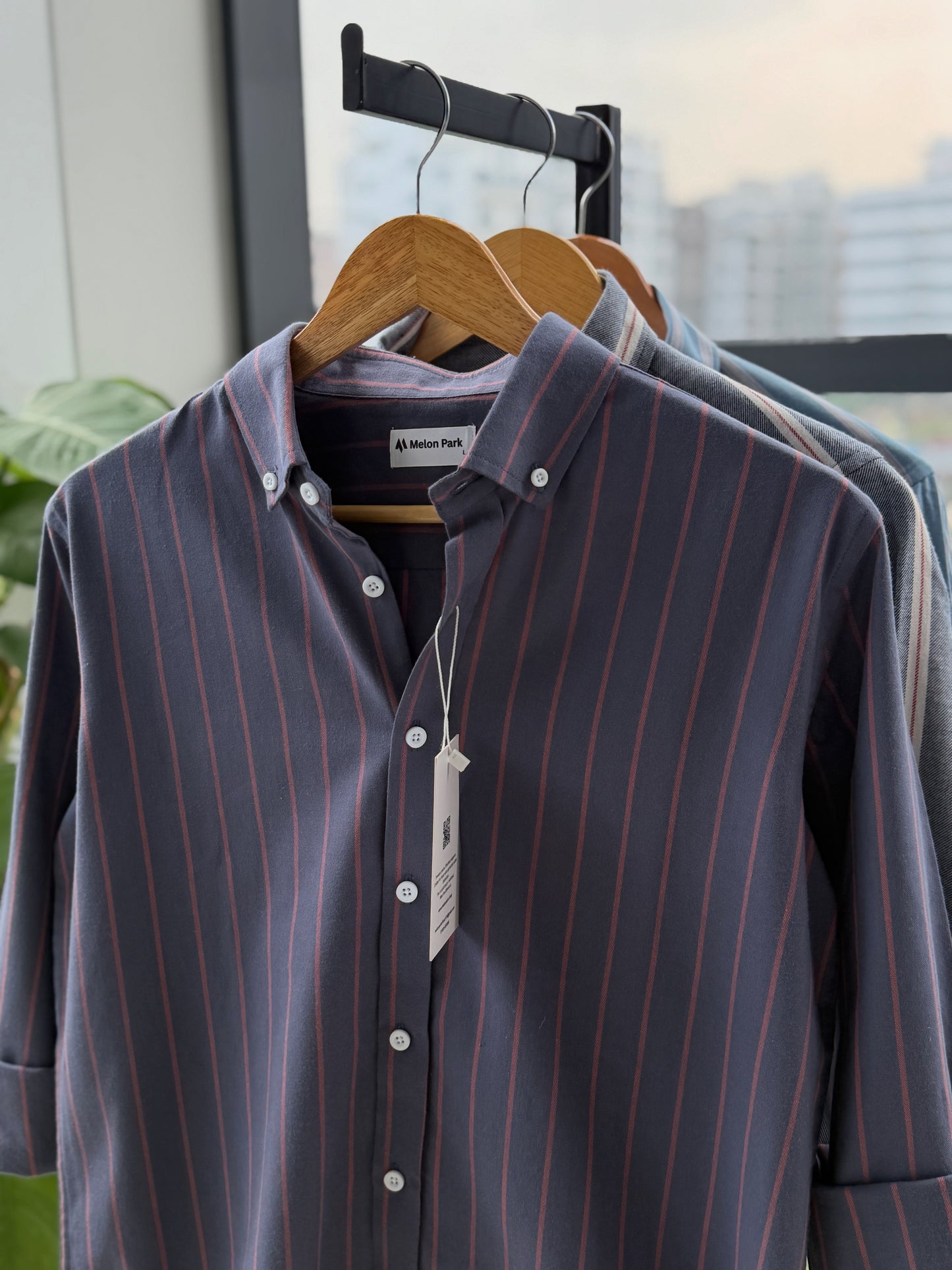 Gentle stripe shirt - Midnight Crimson