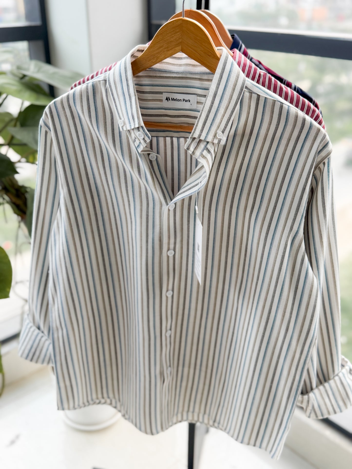 Gentle stripe shirt - Taupe & Teal Line