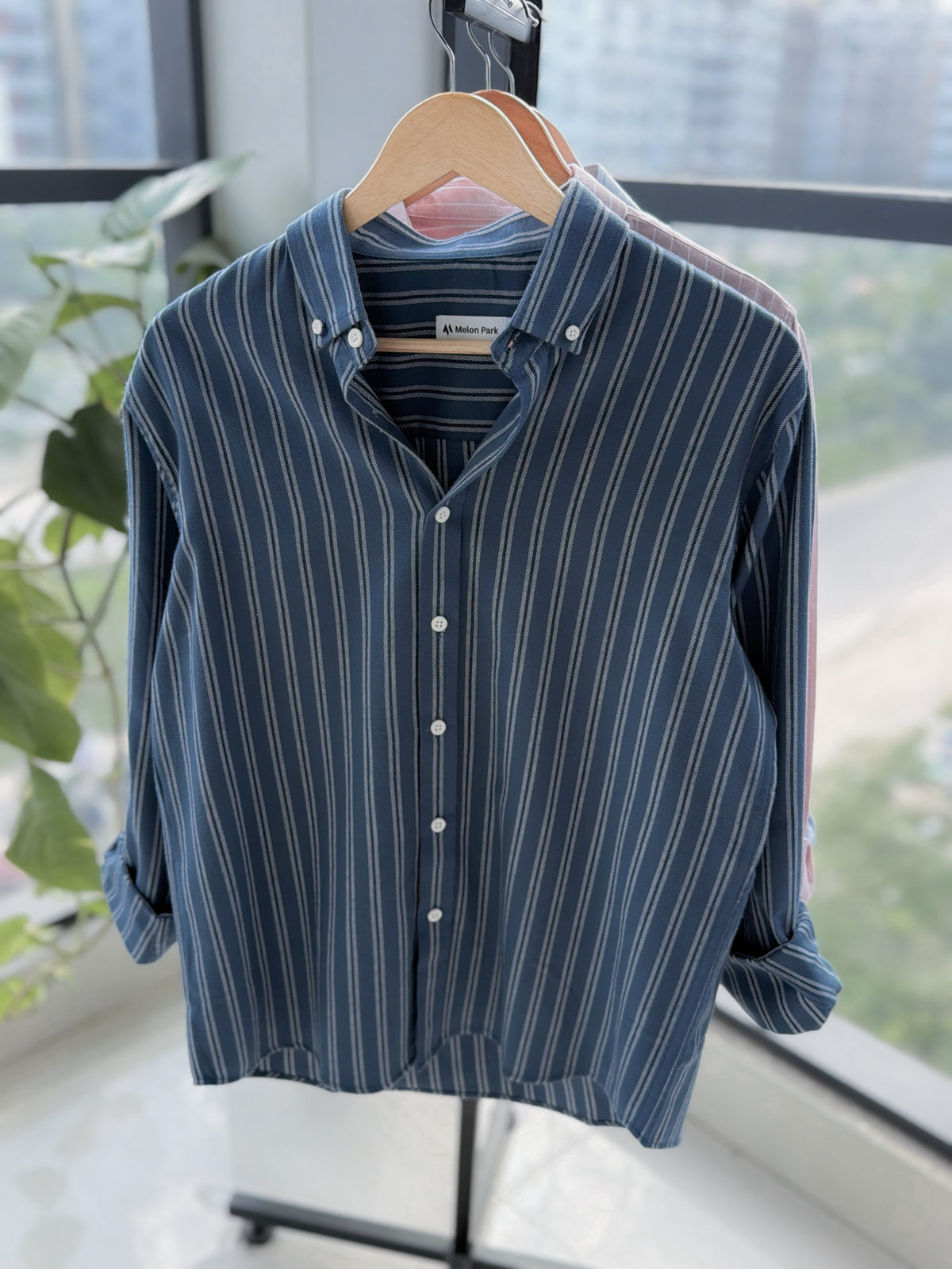 Gentle stripe shirt - Coastal Navy