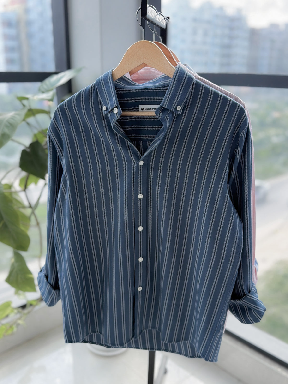 Gentle stripe shirt - Coastal Navy