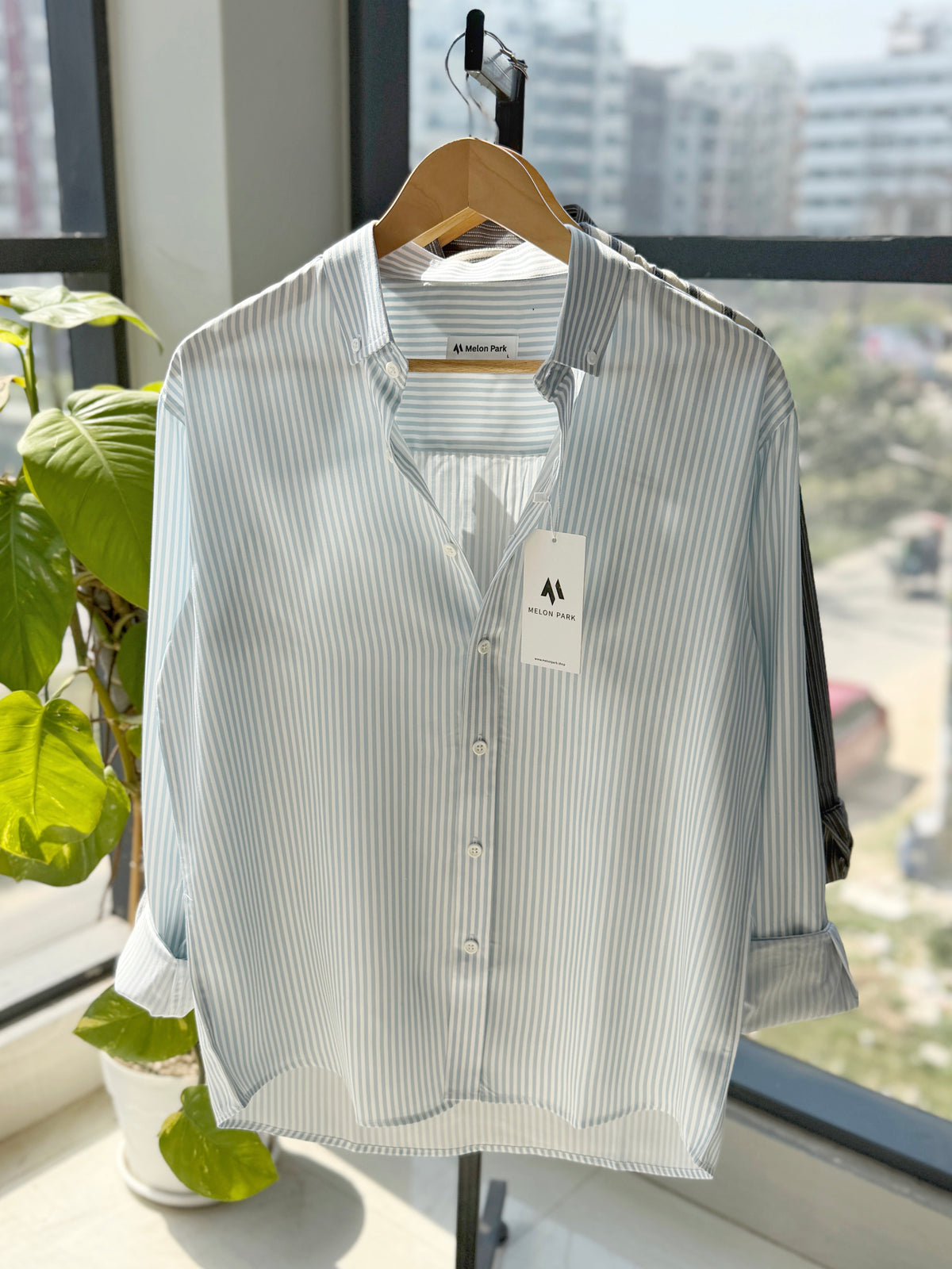 Gentle stripe shirt - Pacific Skyline