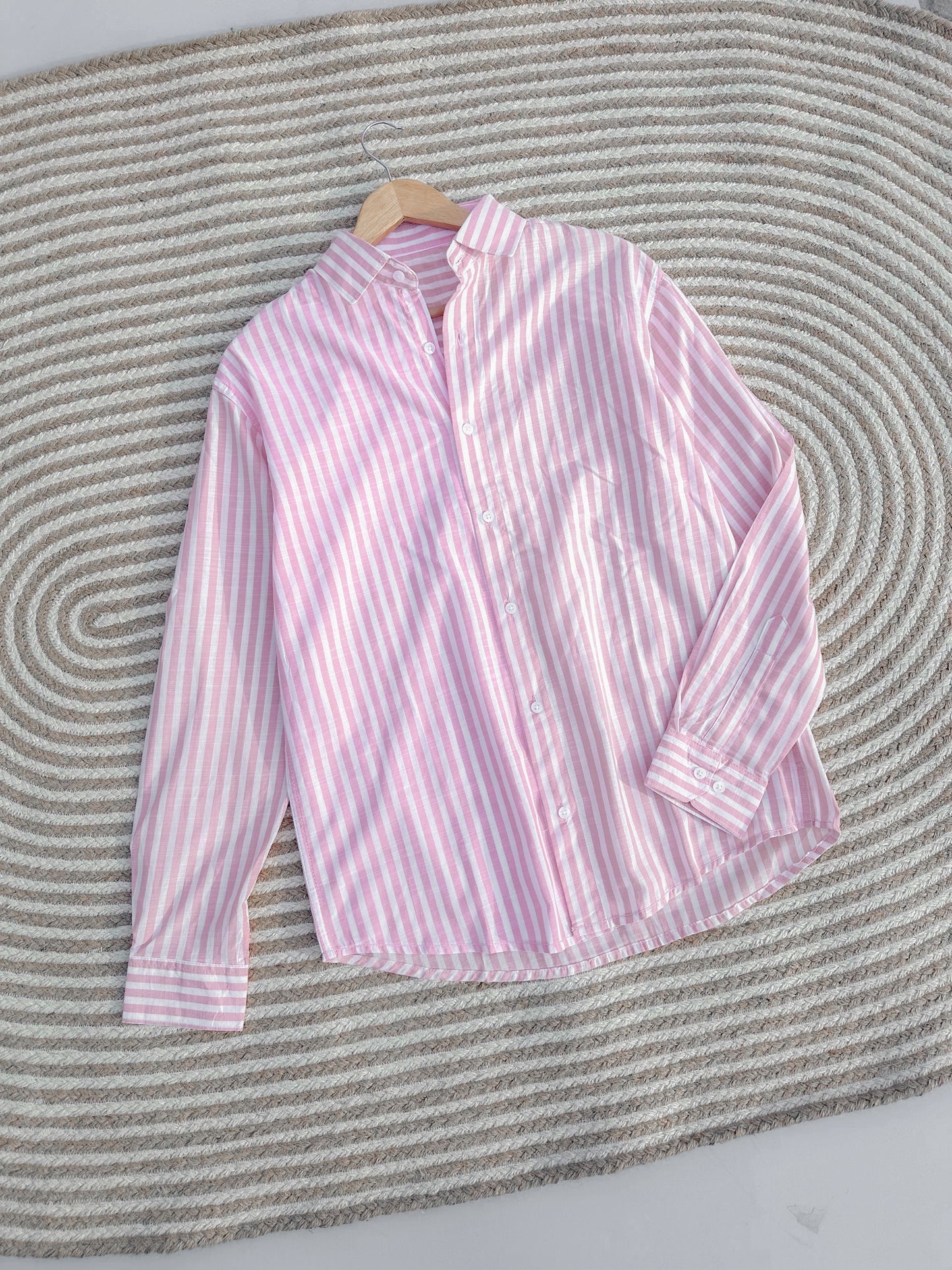 Gentle stripe shirt - Pink with White | FS101