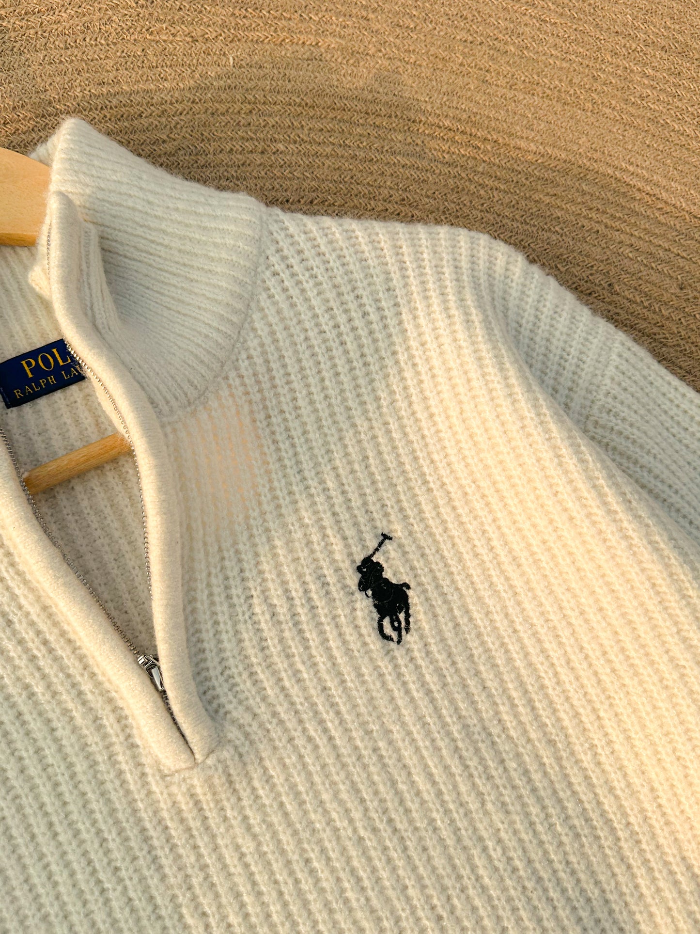 Cozy knitted Sweater - Soft Off white