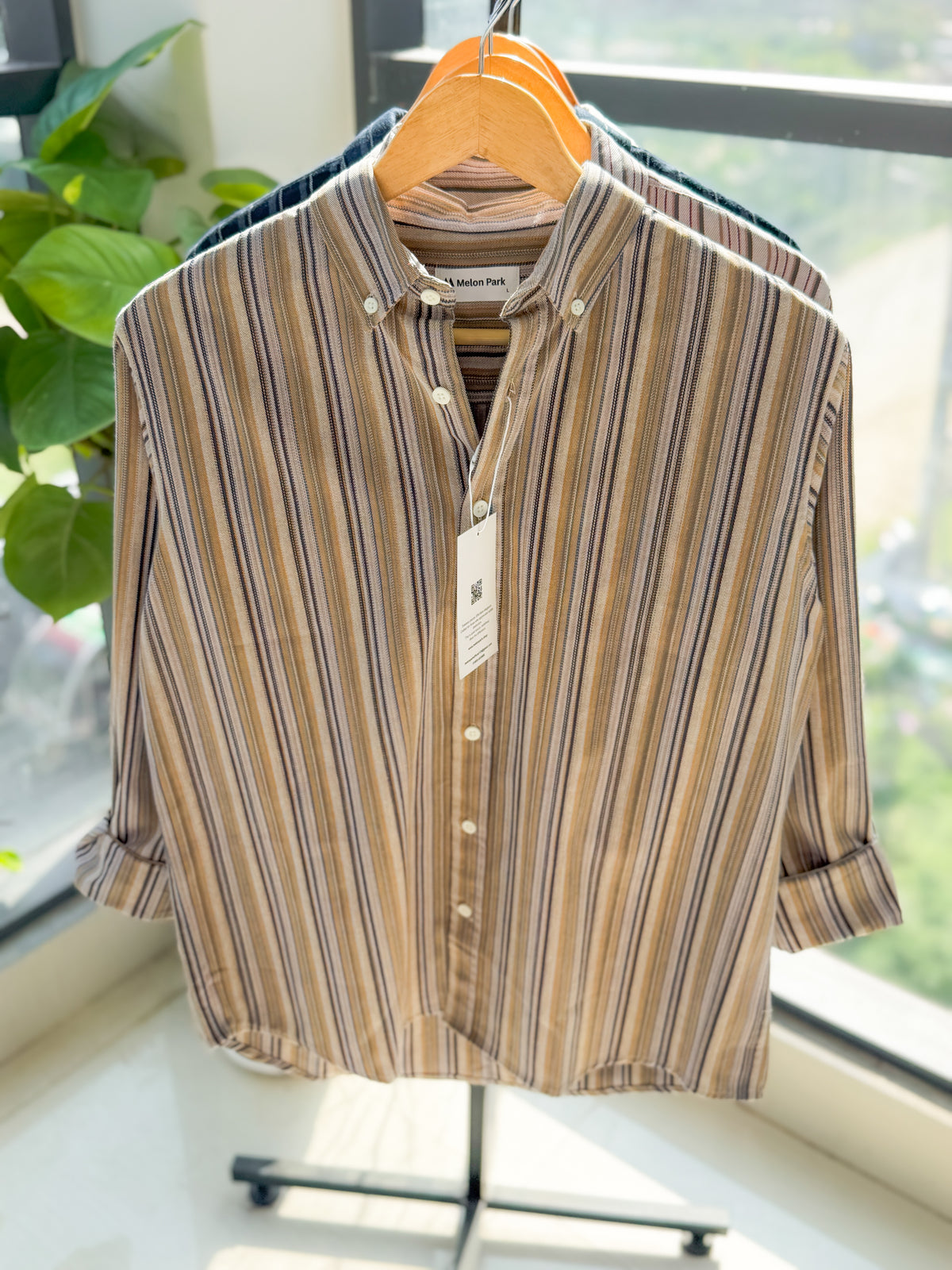 Gentle stripe shirt - Caramel Weave