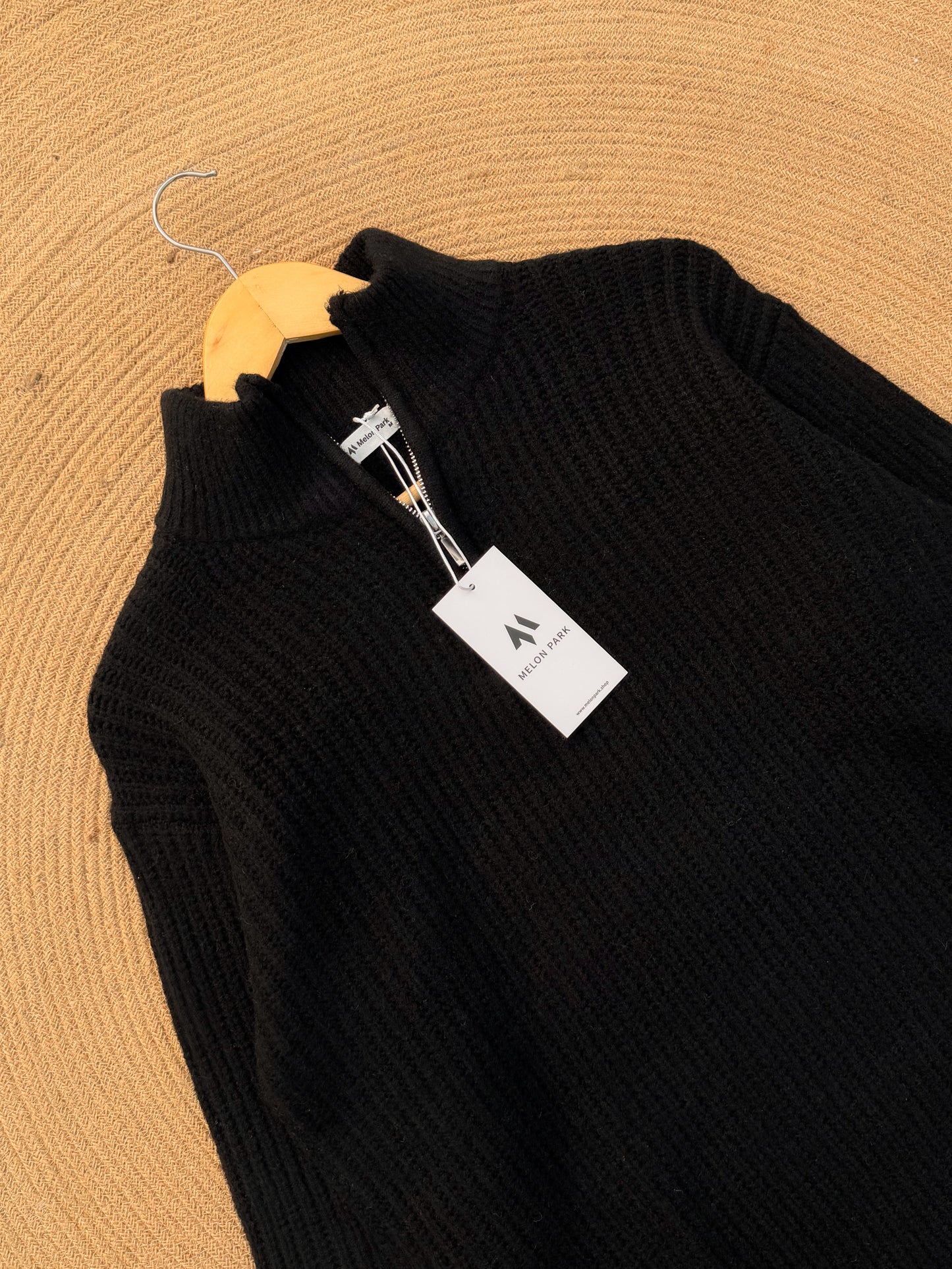 Classic Knitted Sweater - Black