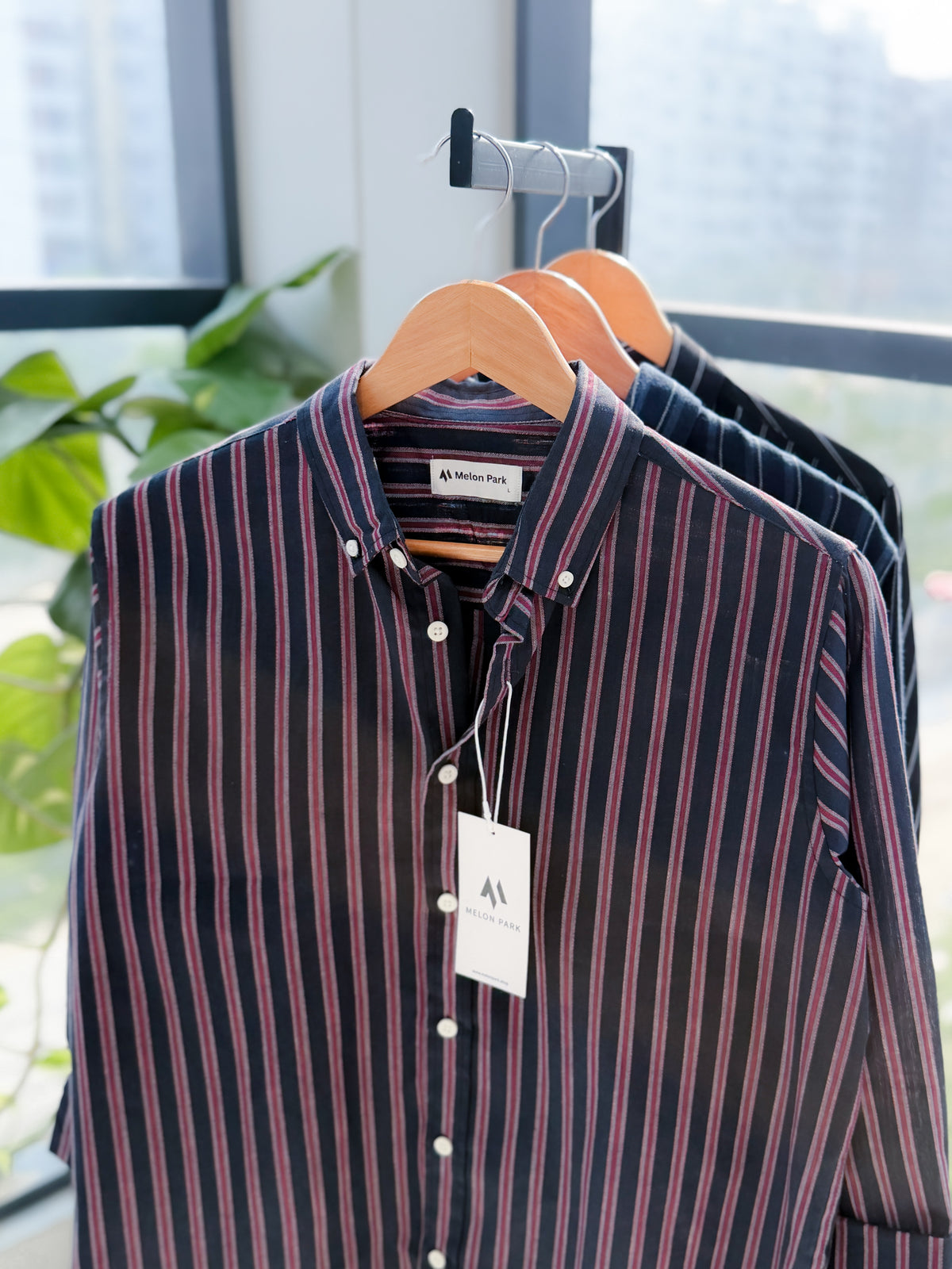 Gentle stripe shirt - Gothic Cherry