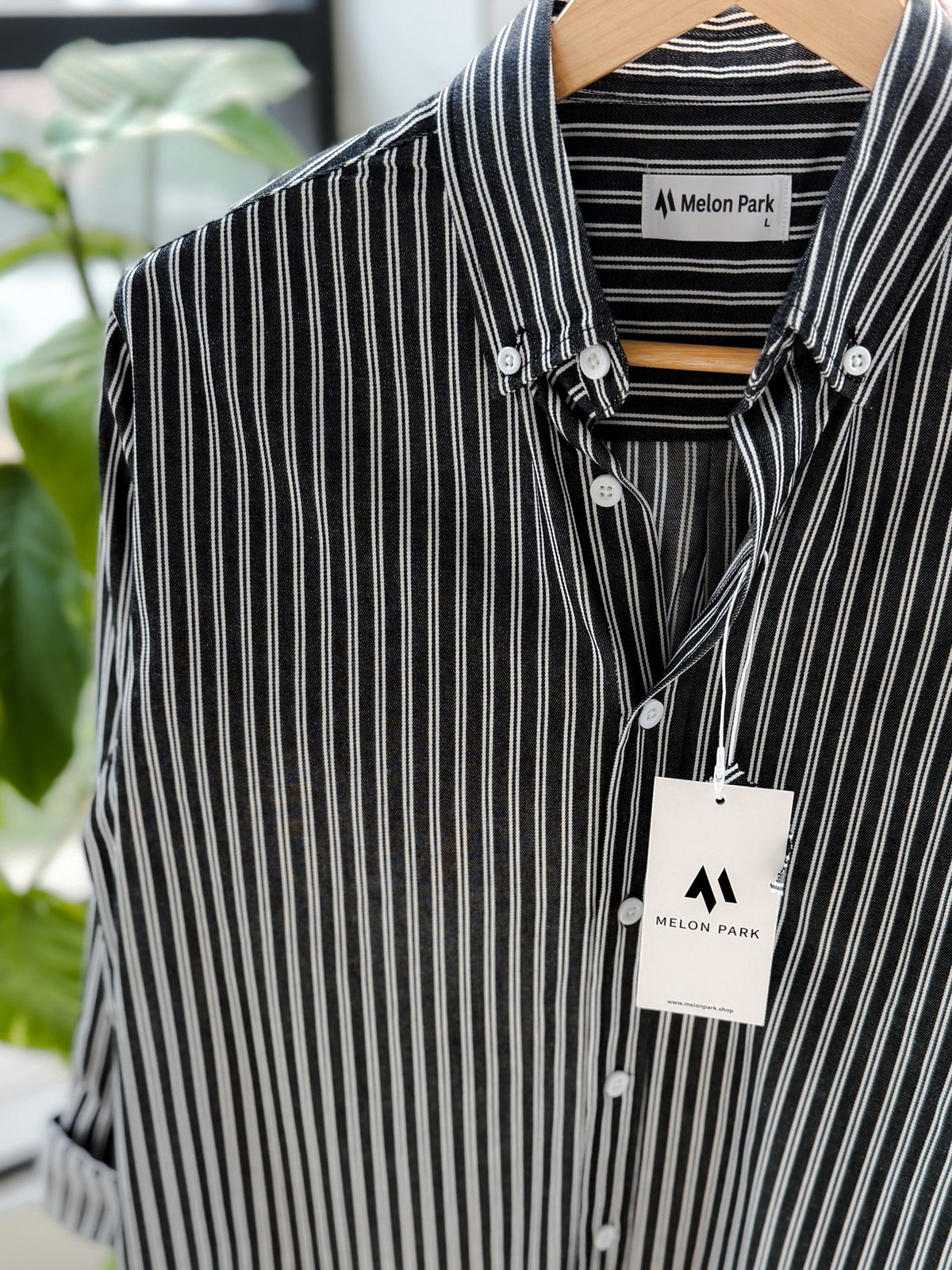 Gentle stripe shirt - Monochrome stripe