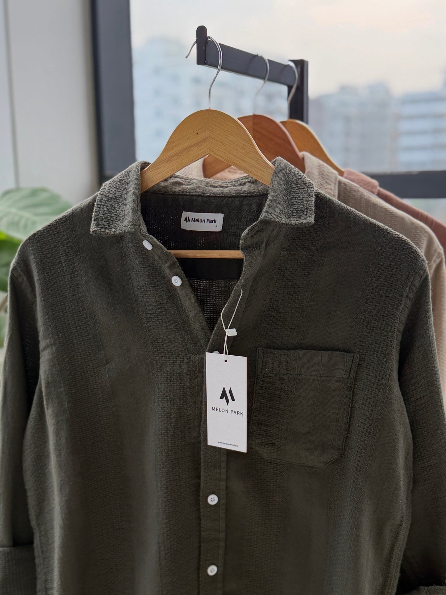Crafted Dropshoulder Shirt - Olive
