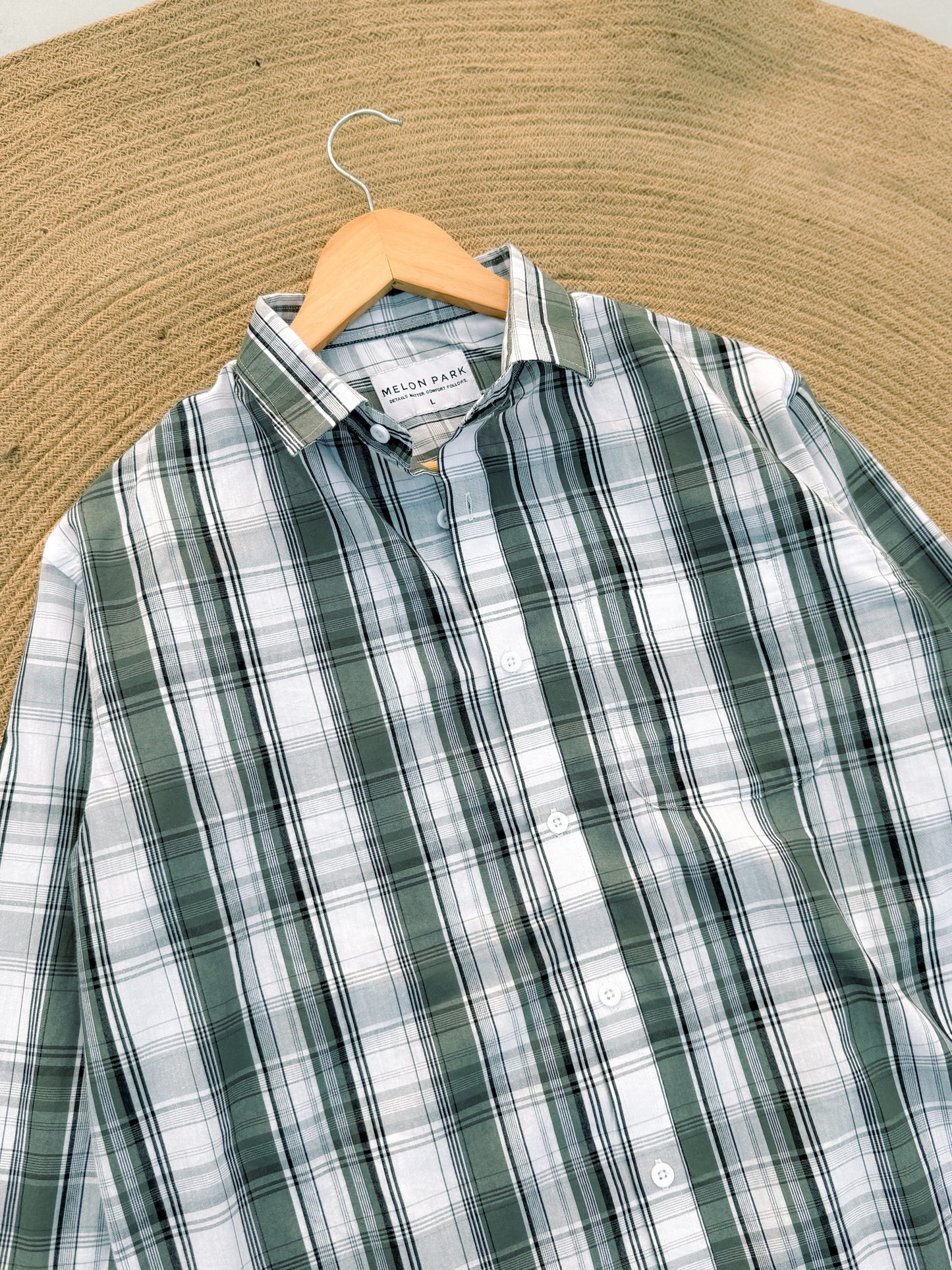 Gentle Cheque shirt - Olive Crest