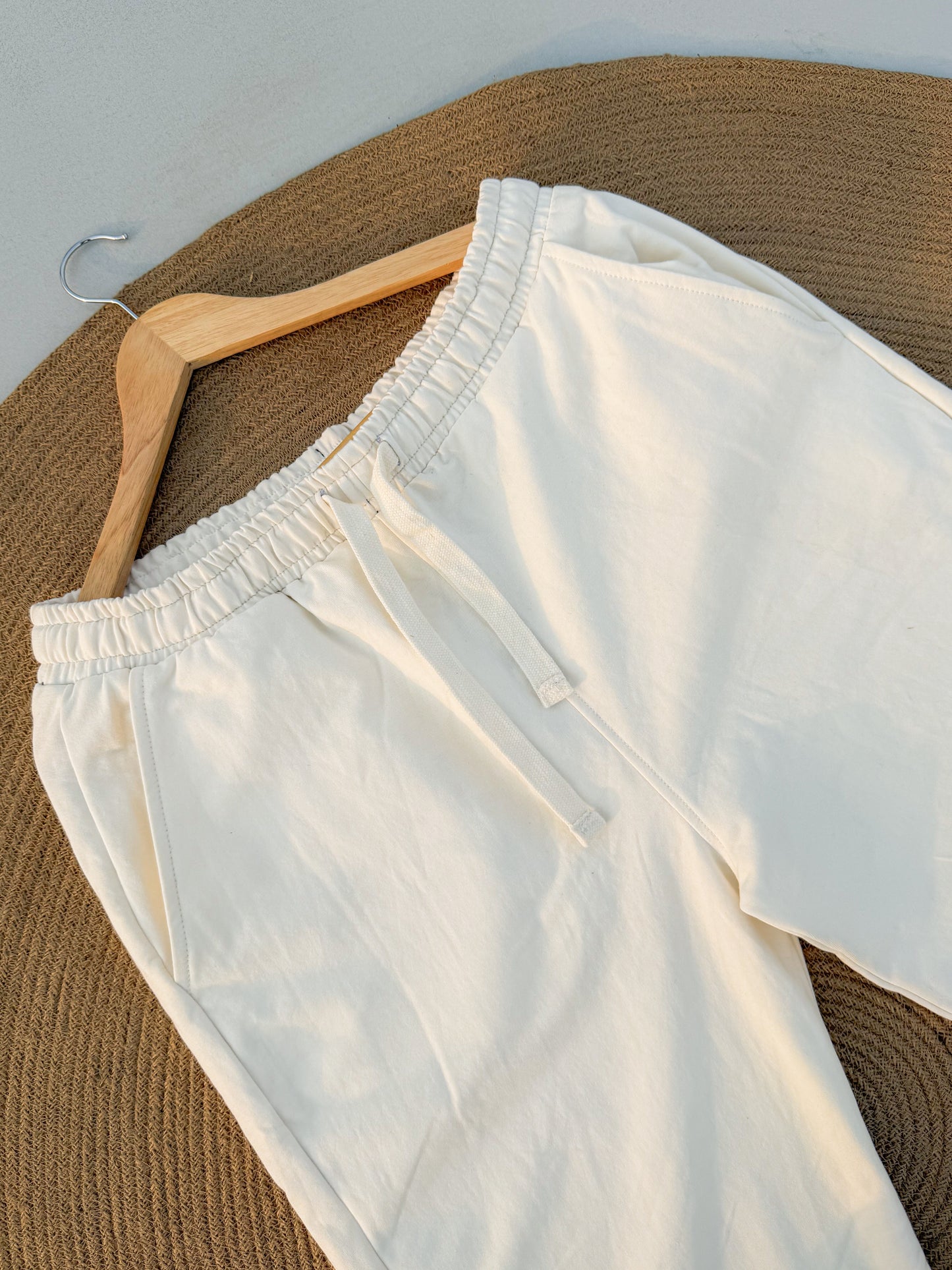 Signature Sweat-pant - Off White