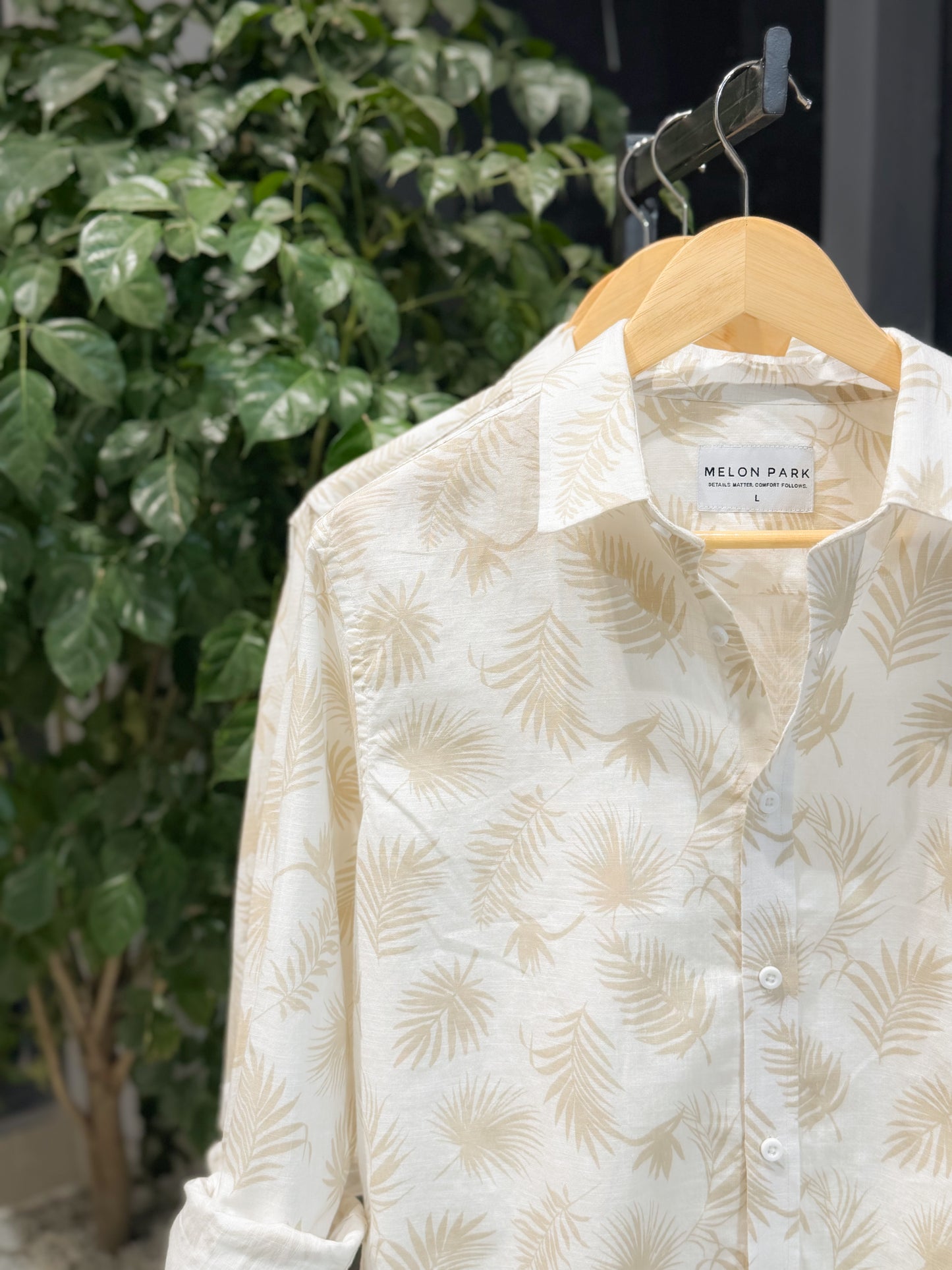 Casual shirt - Driftwood Botanical
