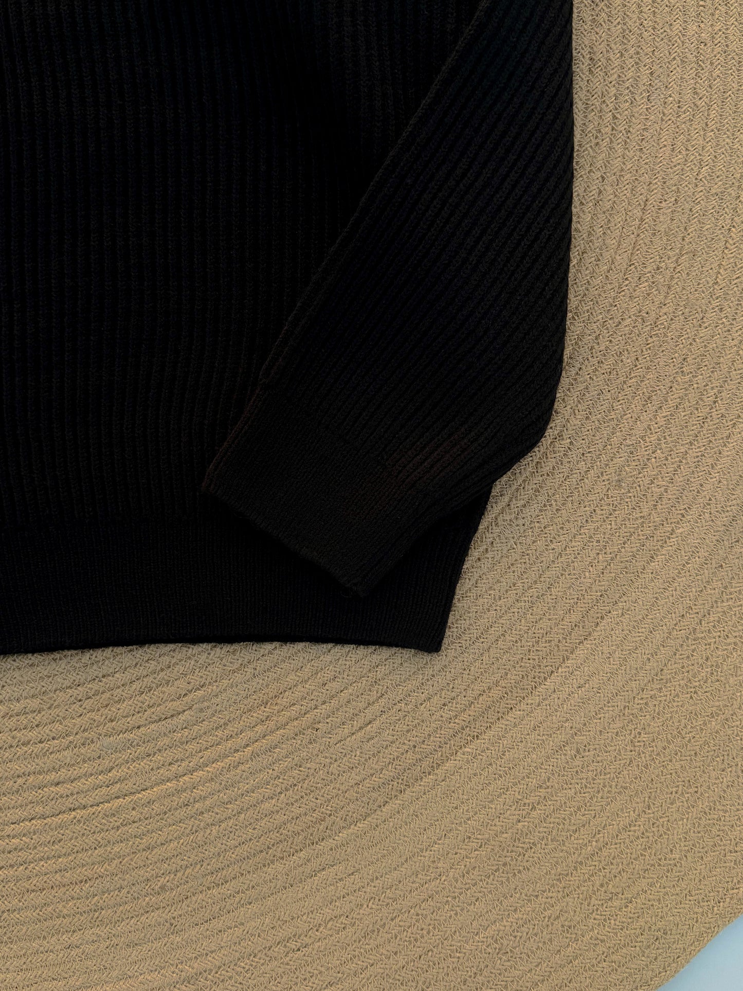 Knitted Signature Sweatshirt - Black