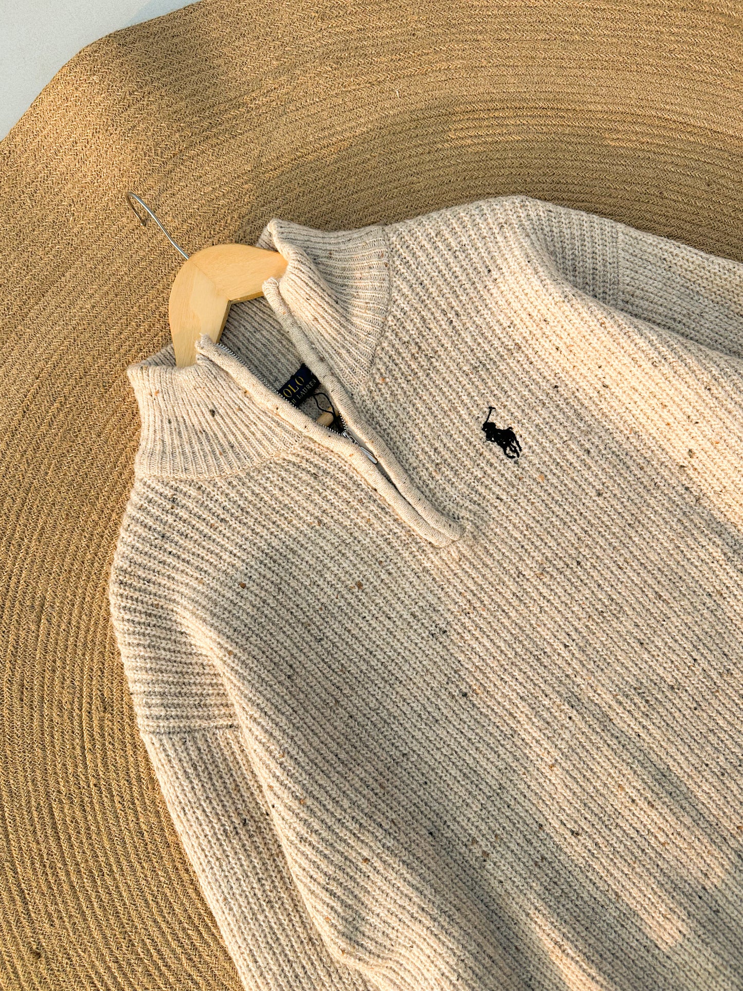 Cozy knitted Sweater - Sleek Beige