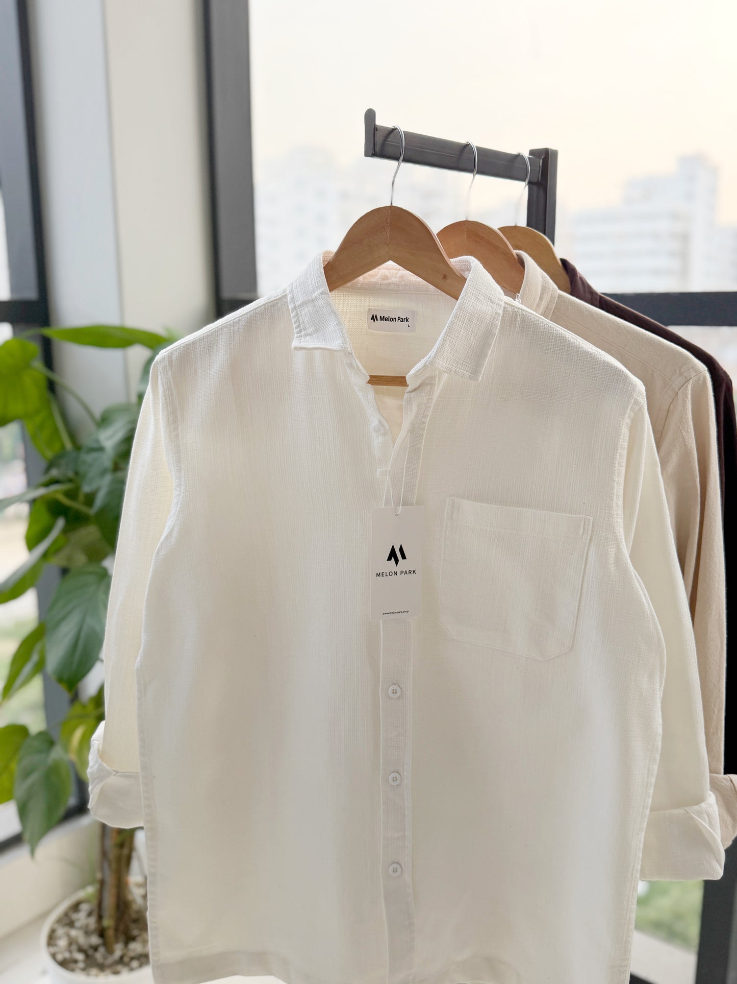 Drop-shoulder boxy shirt - White