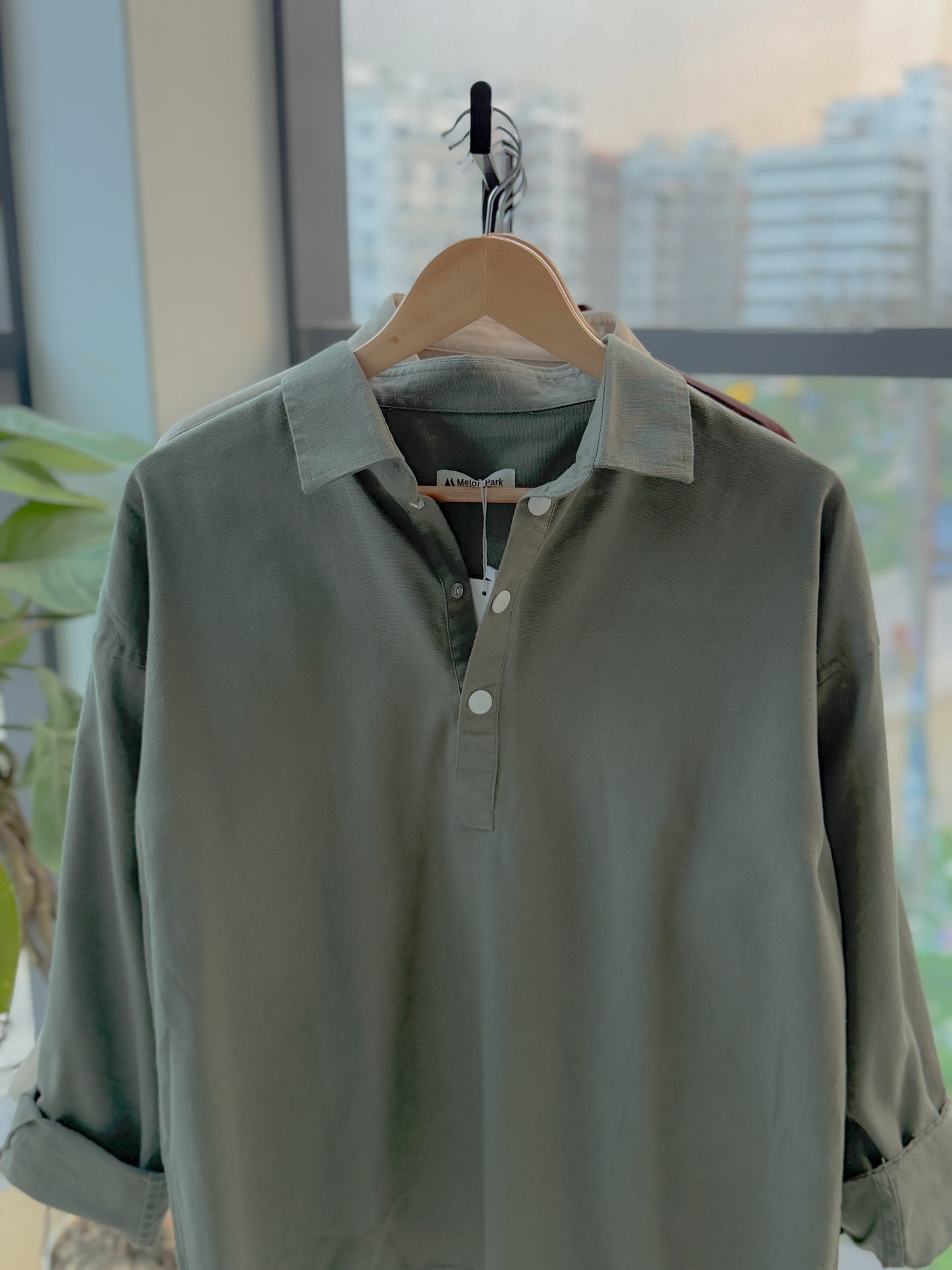 Fine Henley shirt - Olive
