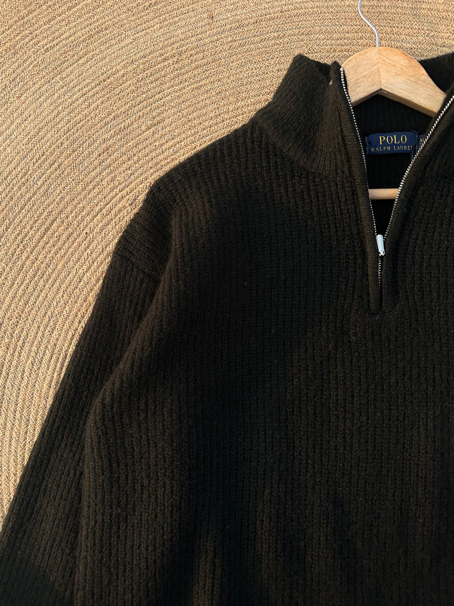 Cozy knitted Sweater - Black