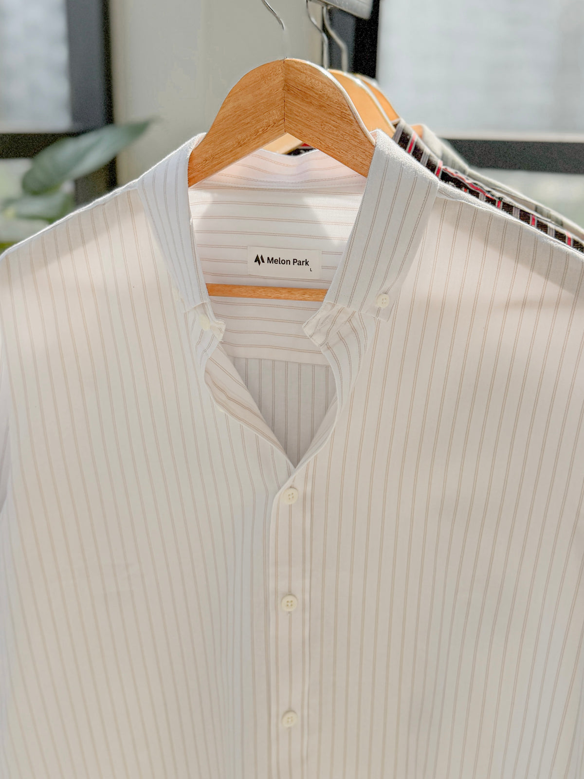 Gentle stripe shirt - Soft Bean