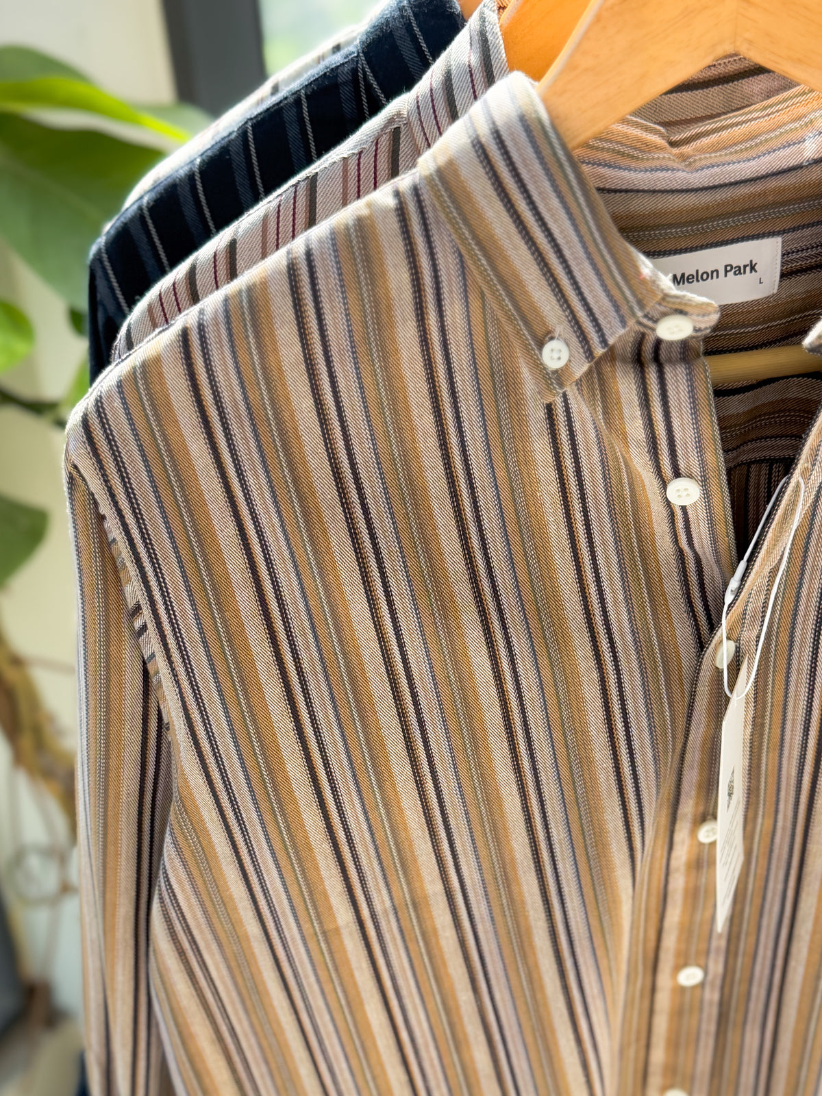 Gentle stripe shirt - Caramel Weave