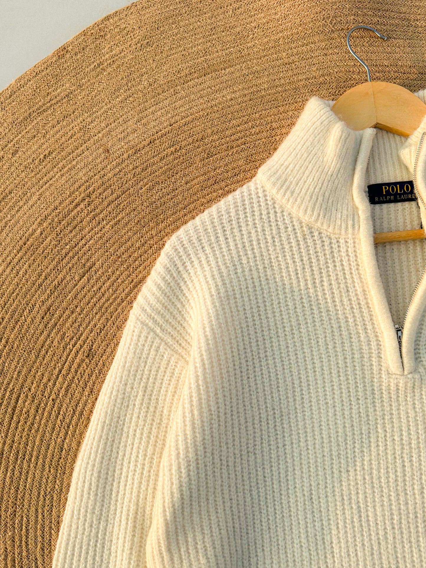 Cozy knitted Sweater - Soft Off white