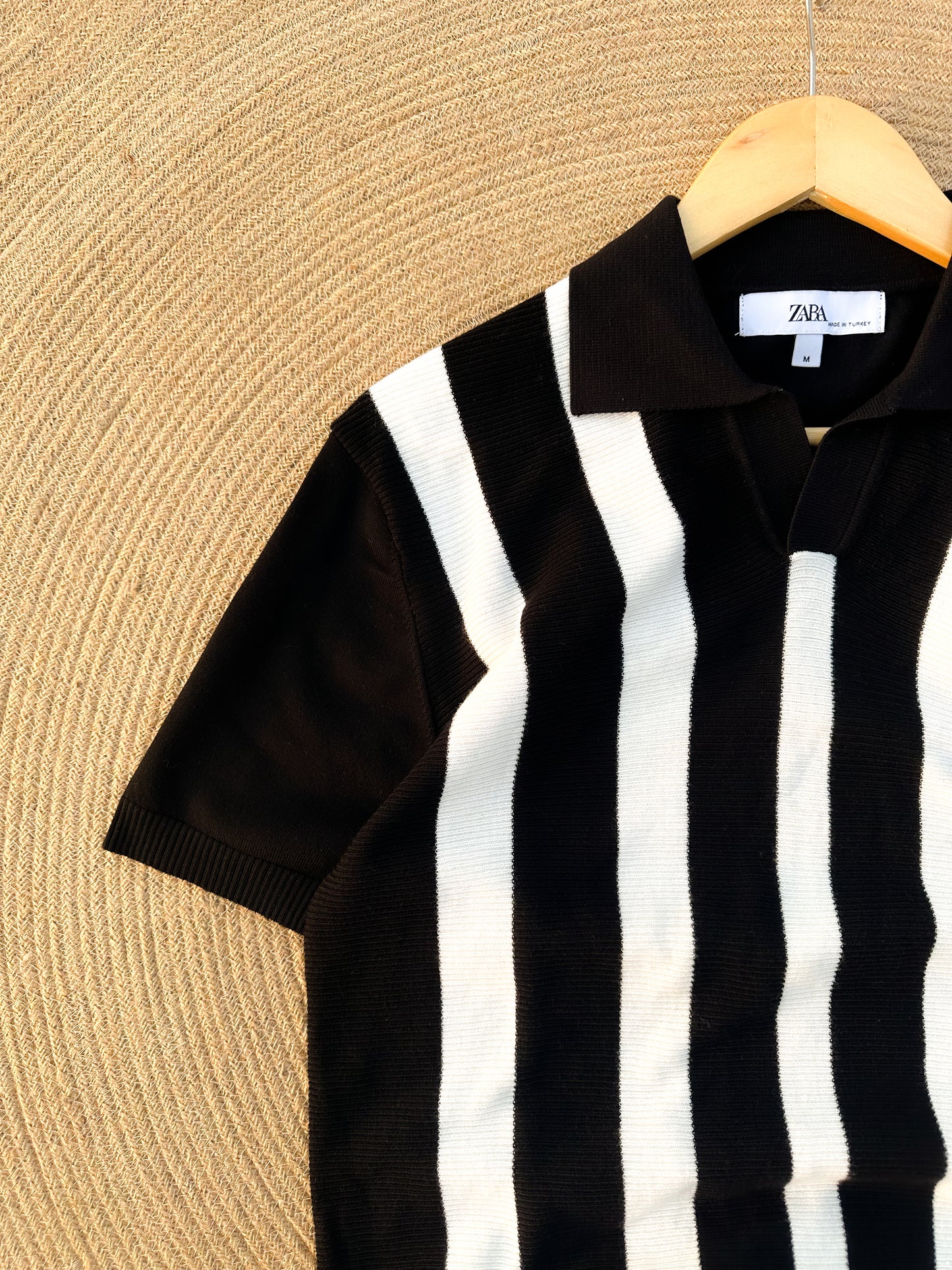 Executive Knitted Polo - Black with White