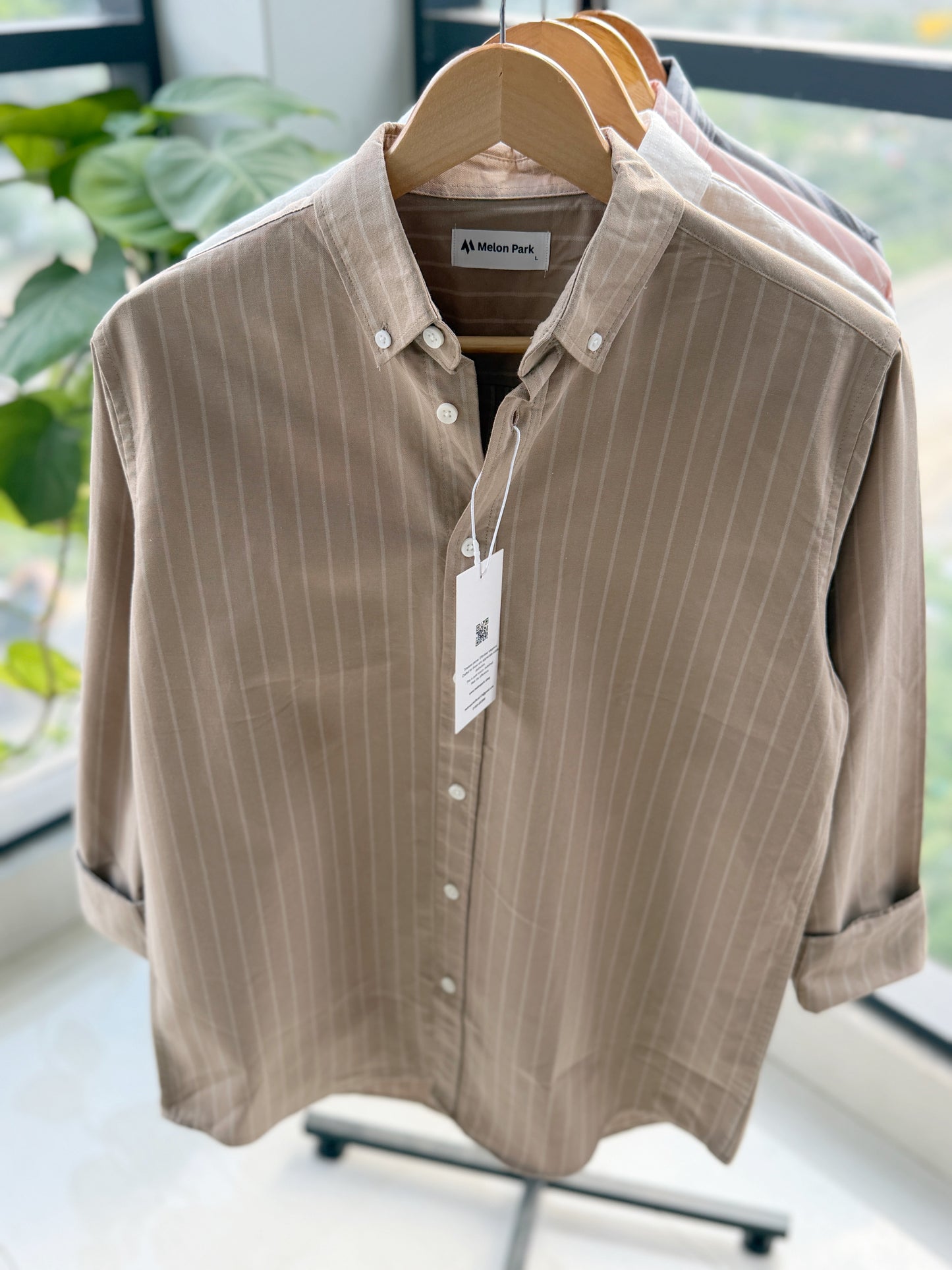 Gentle stripe shirt - Beige stripe