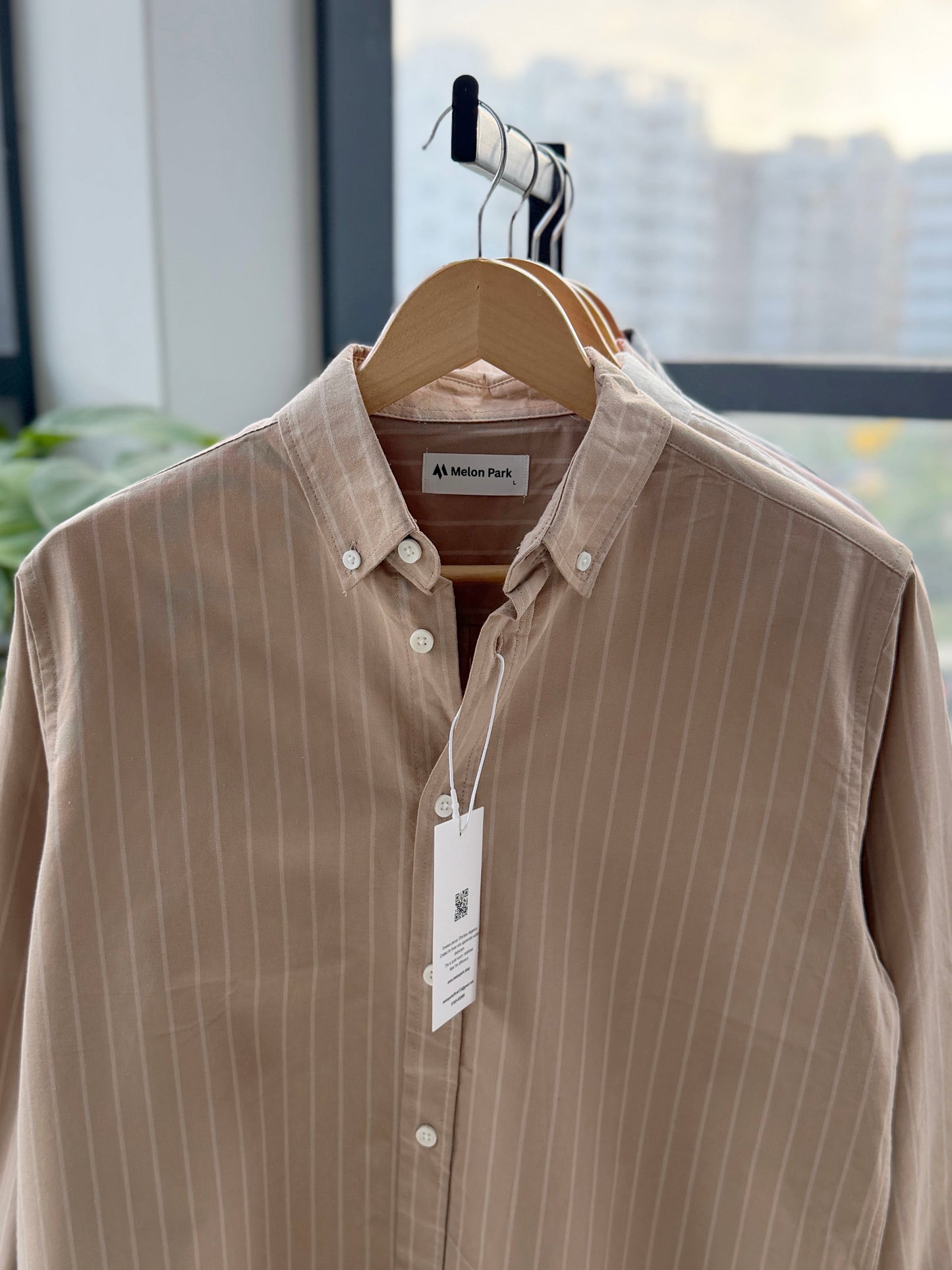 Gentle stripe shirt - Beige stripe