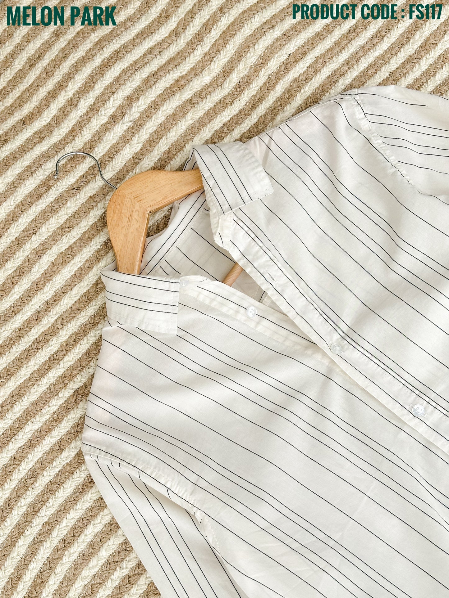 Gentle stripe shirt - White with Black | FS117