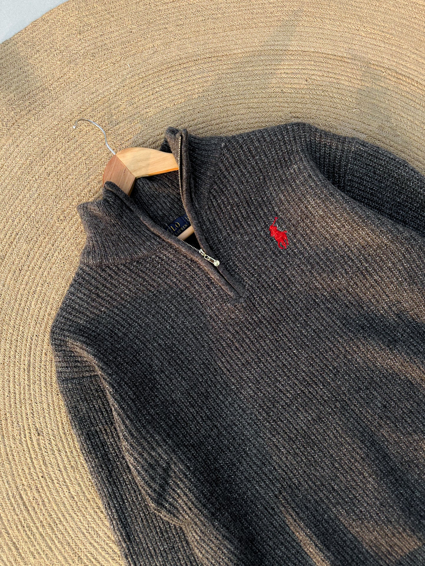 Cozy knitted Sweater - Charcoal Dark Grey