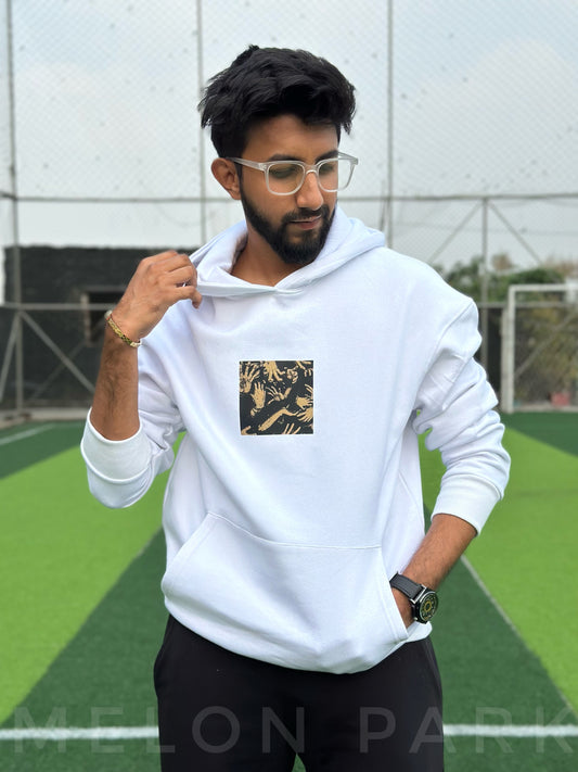 Men White Scray Printed Dropshoulder Hoodie