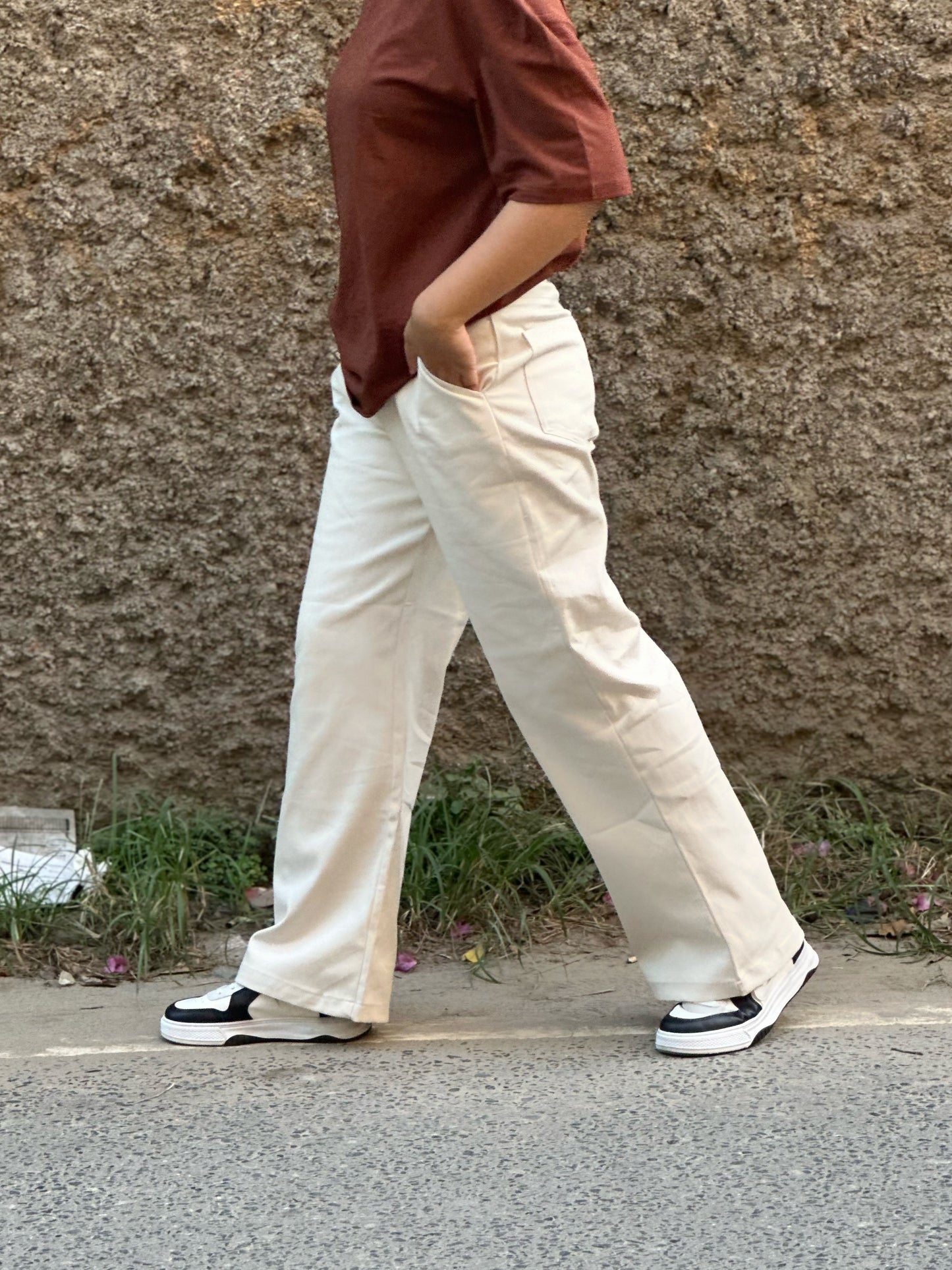 Women Off-White Wide Leg Pant