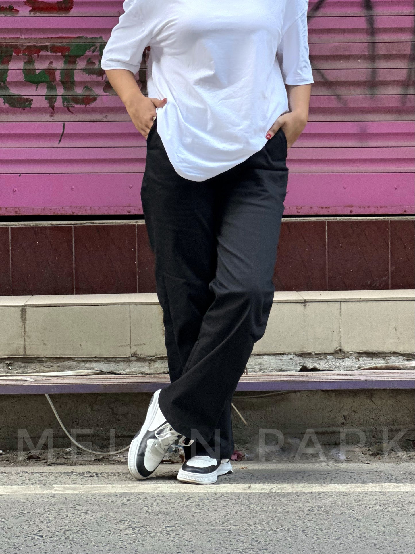 Women Black Wide Leg Pant